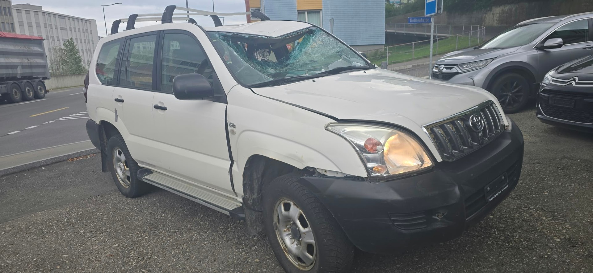 TOYOTA Land Cruiser 3.0 TD Linea Sol-image-2