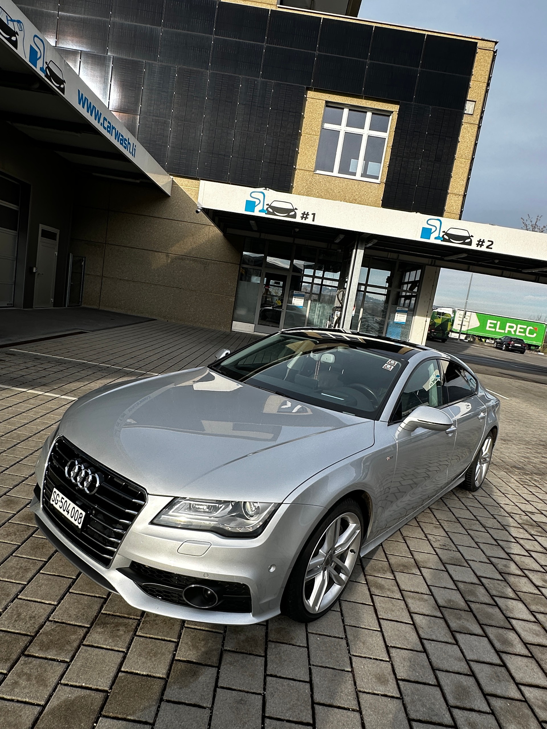 AUDI 3.0 V6 TFSI quattro S-Tronic-image-0