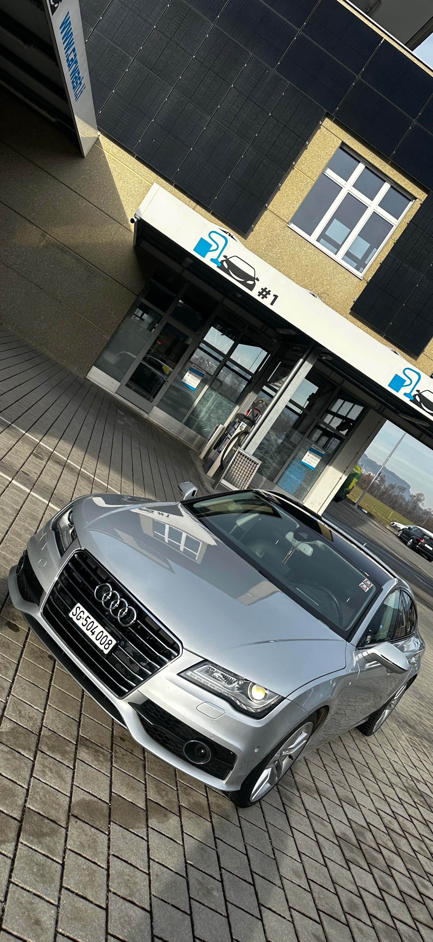 AUDI 3.0 V6 TFSI quattro S-Tronic-image-1