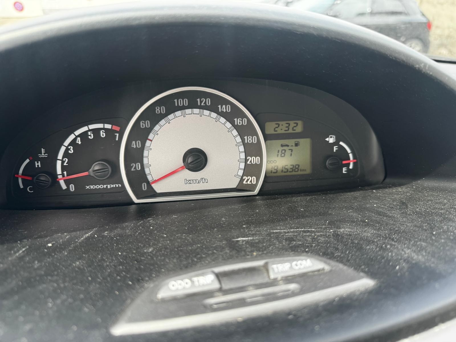 HYUNDAI Matrix 1.8i 16V Premium Automatic-image-14