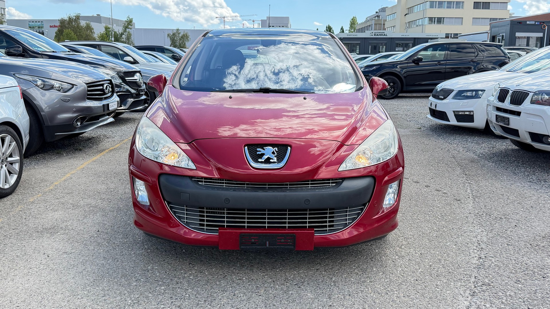 PEUGEOT 308 1.6 16V T Swiss Edition-image-1