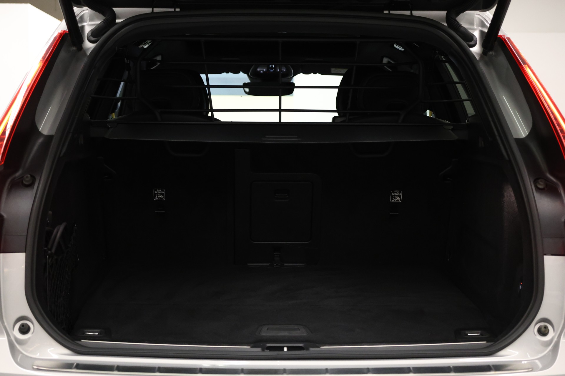 VOLVO XC60 2.0 T8 TE Polestar eAWD-image-29