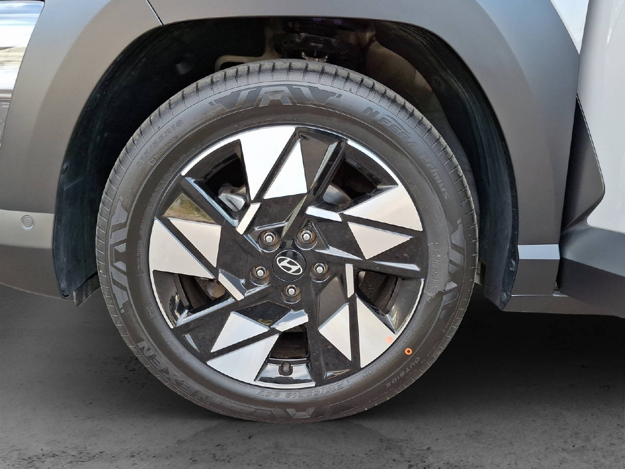 HYUNDAI Kona 1.6 GDi Hybrid Vertex-image-13