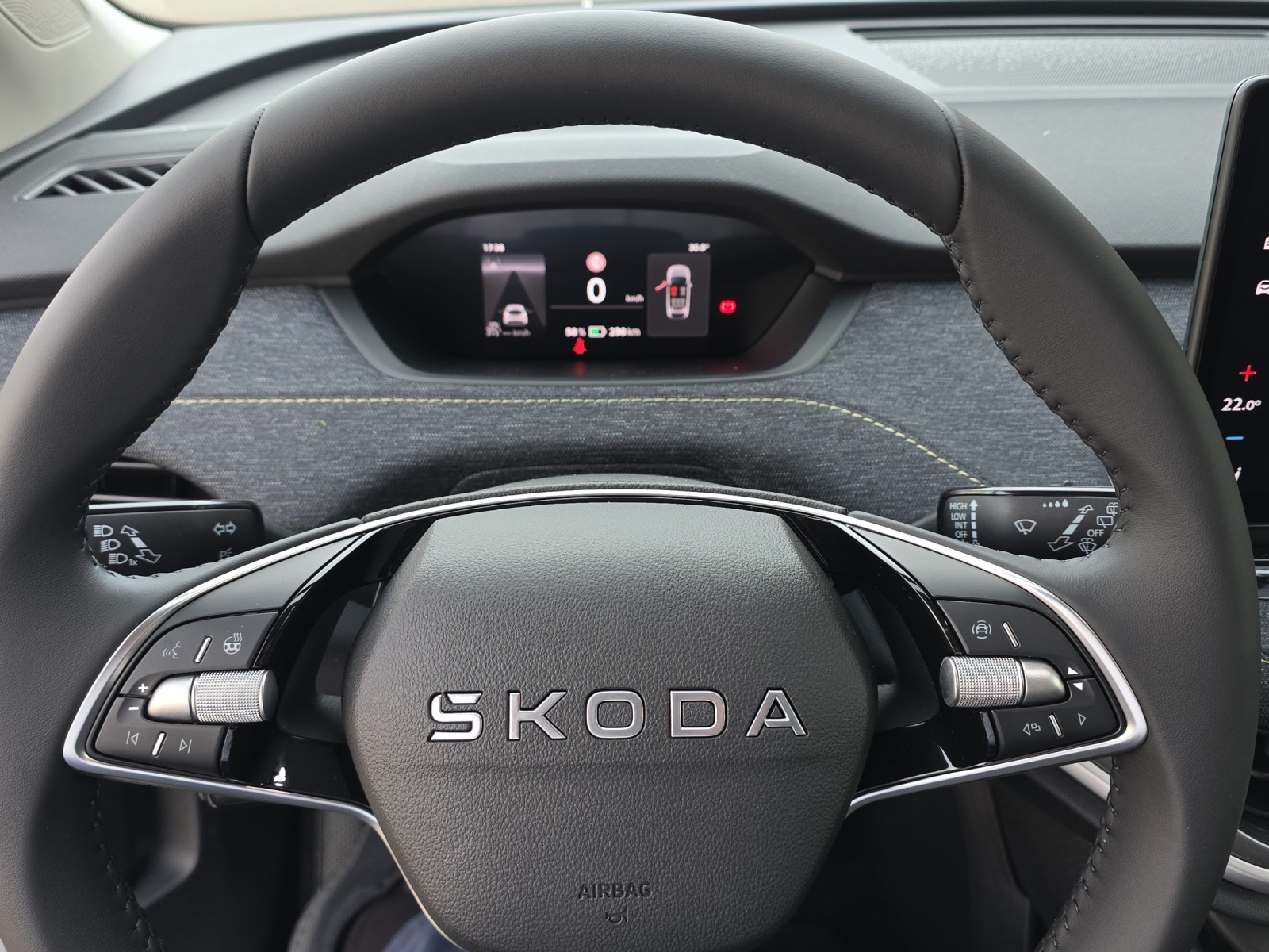 SKODA Elroq 85 Selection-image-6