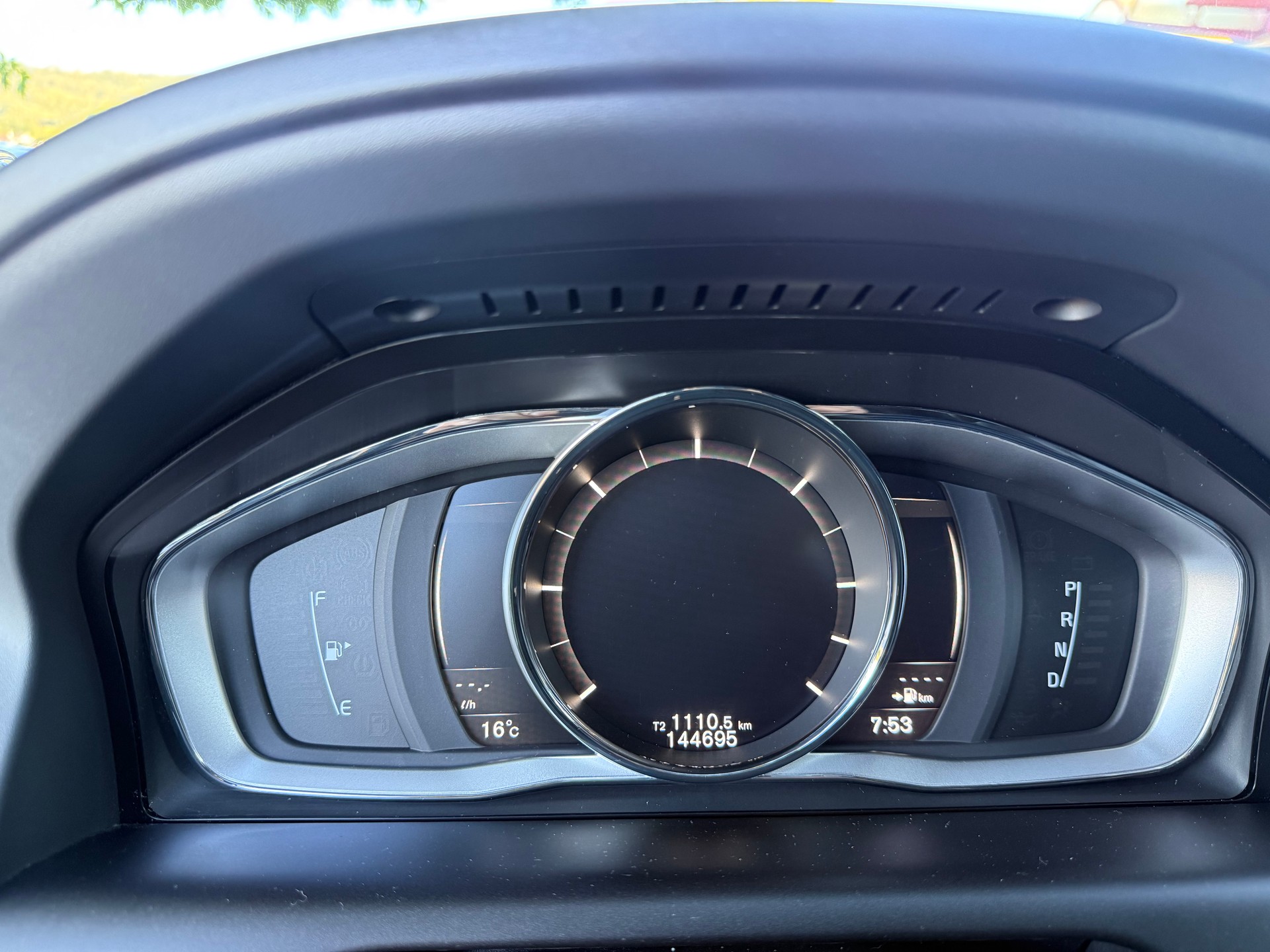 VOLVO XC60 D4 AWD Summum Geartronic-image-7