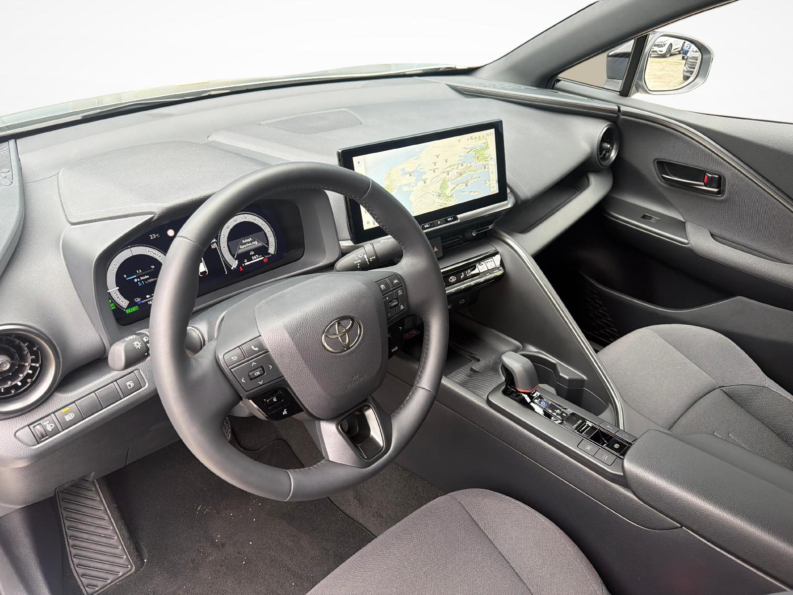 TOYOTA C-HR 2.0 PHEV Swiss Edition-image-13