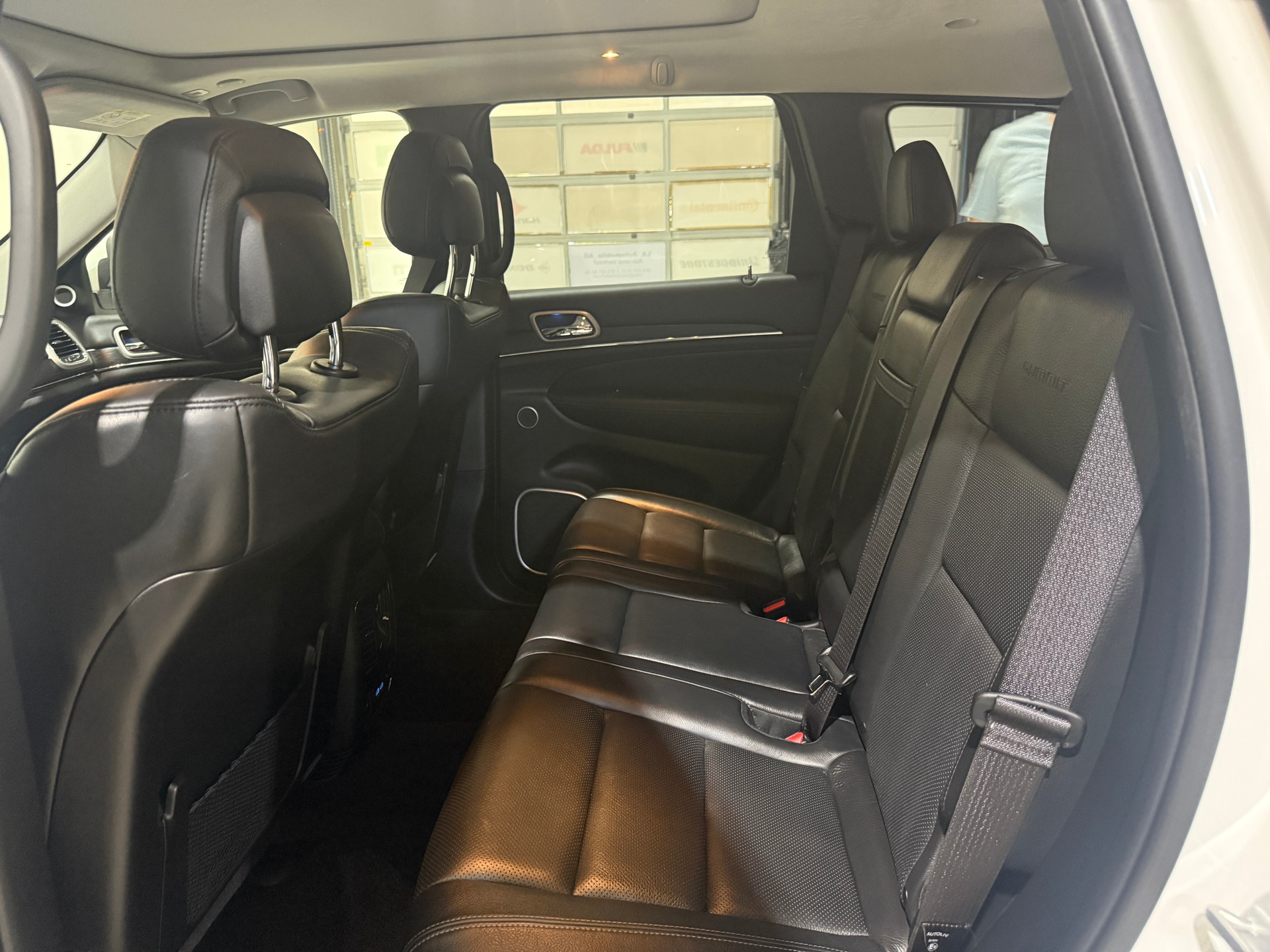 JEEP Grand Cherokee 3.0 CRD Summit Automatic-image-15