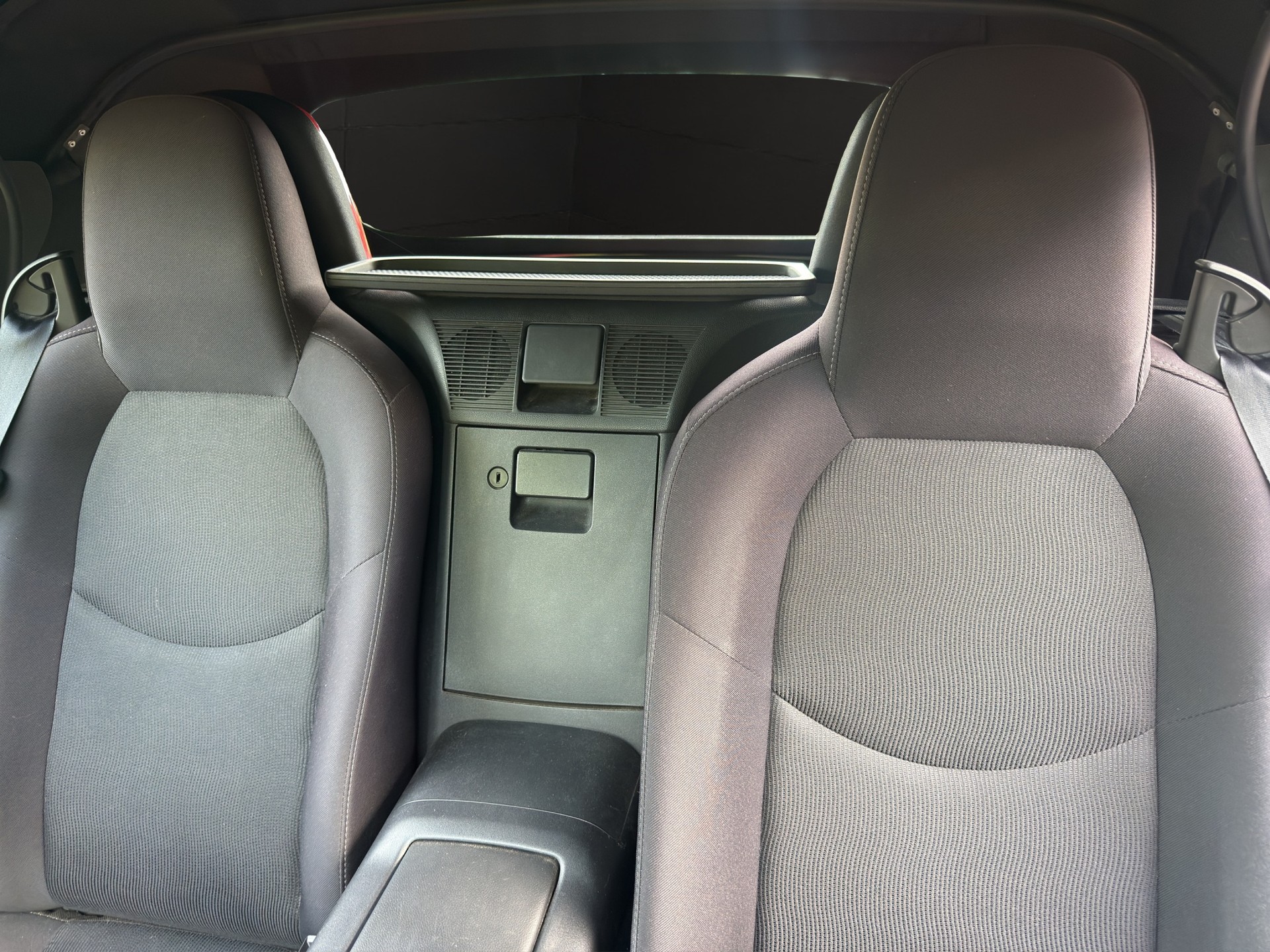 MAZDA MX-5 1.8i 16V 20th Anniversary-image-12