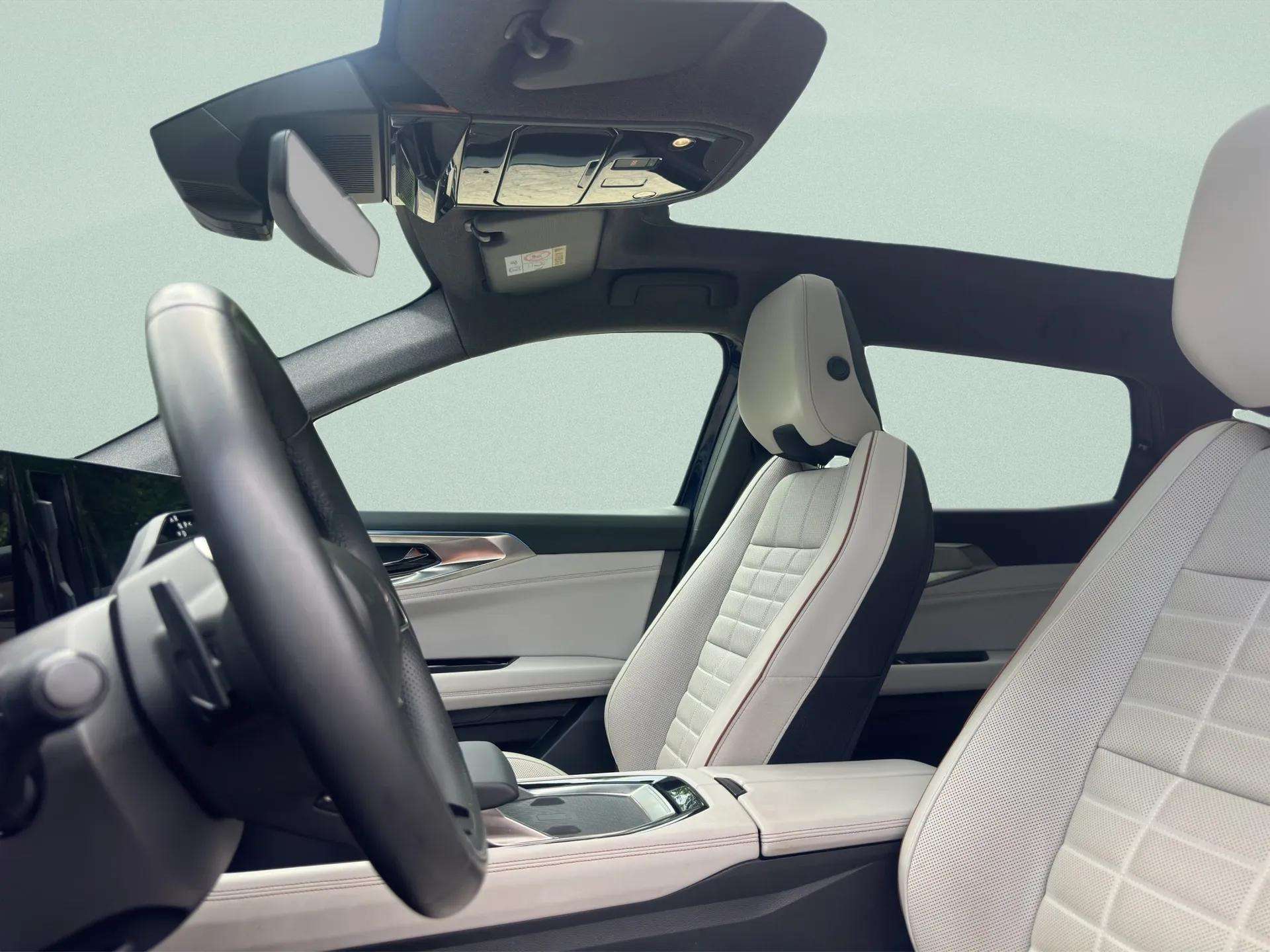RENAULT Espace 1.2 E-Tech 200 Iconic-image-11