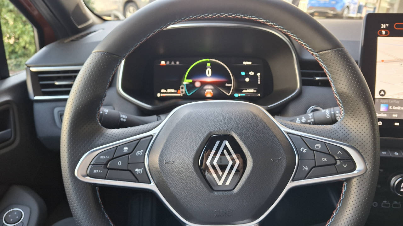 RENAULT Clio 1.6 E-Tech esprit Alpine-image-9