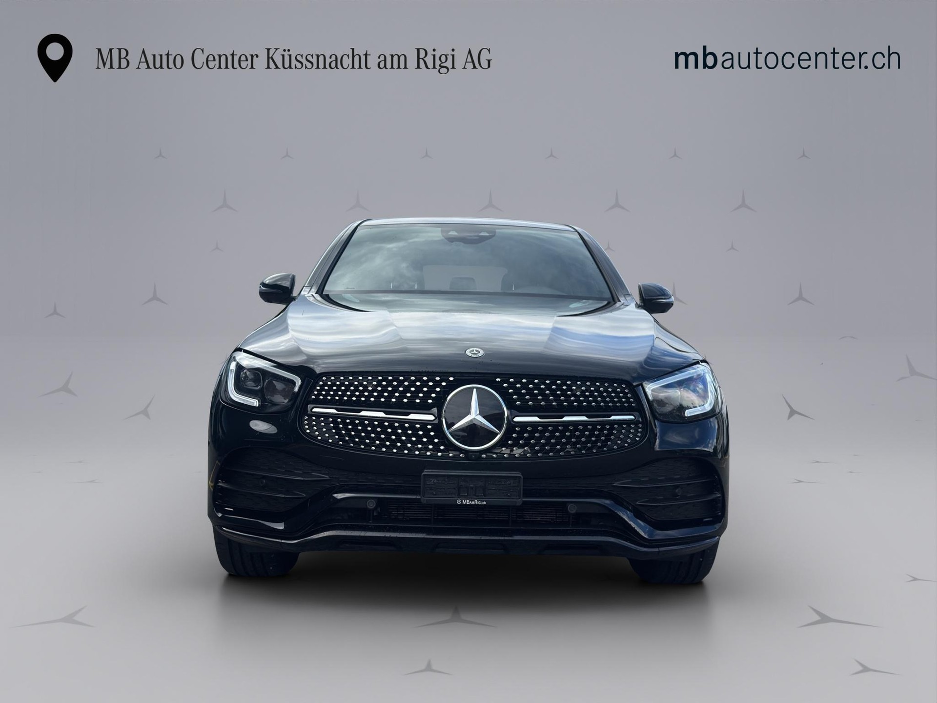 MERCEDES-BENZ 300 e AMG Line 4m Coupé-showroom-element-1