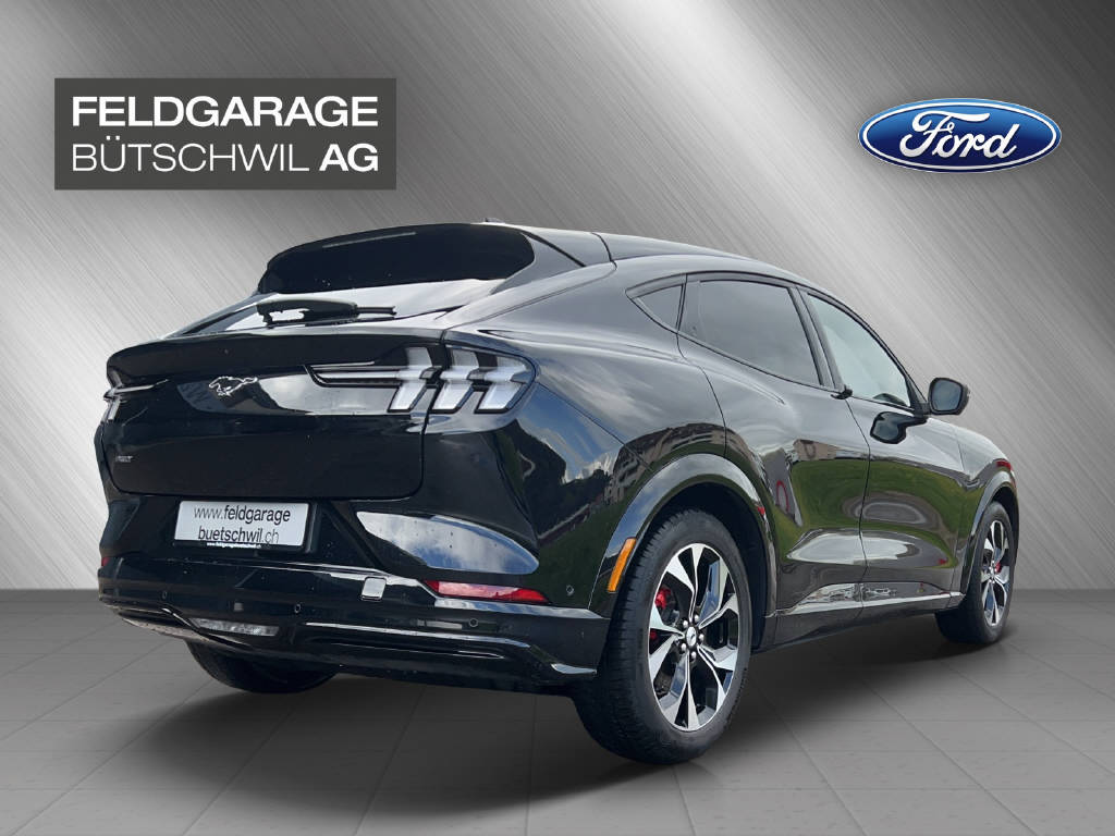 FORD Mustang Mach-E Extended Premium AWD-image-4