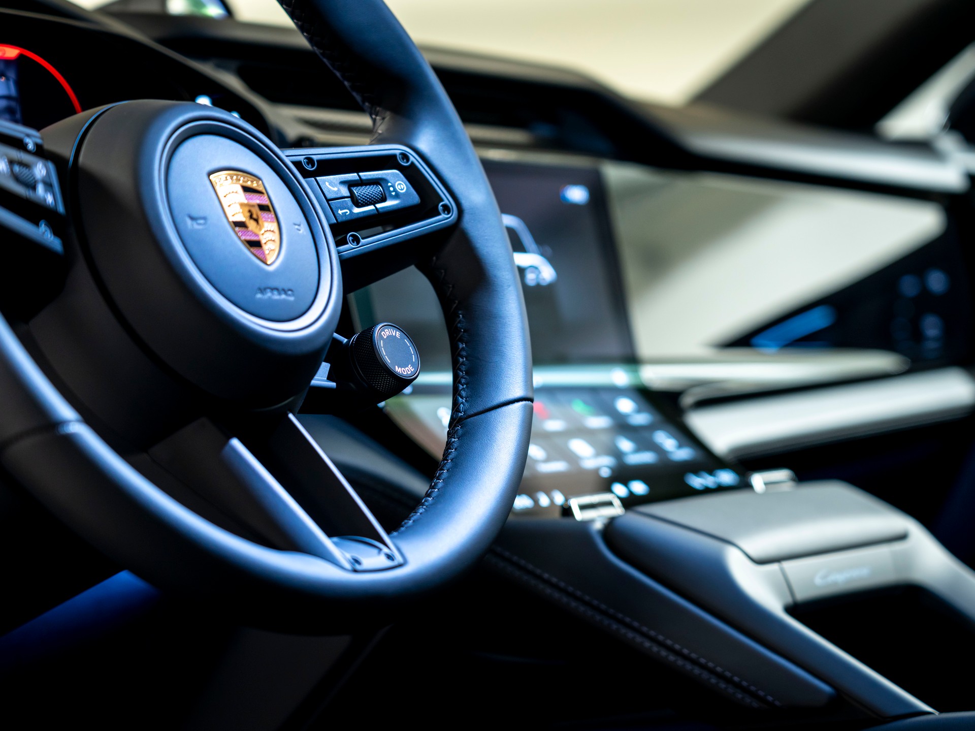 PORSCHE Cayenne Coupe Electric 113 kWh-image-12