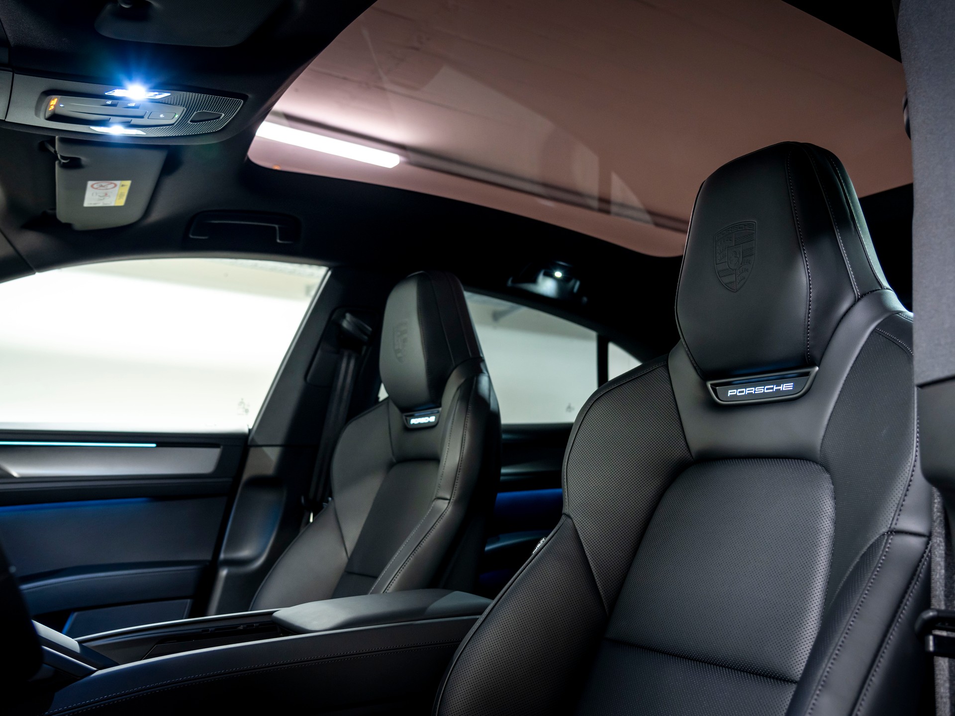 PORSCHE Cayenne Coupe Electric 113 kWh-image-13