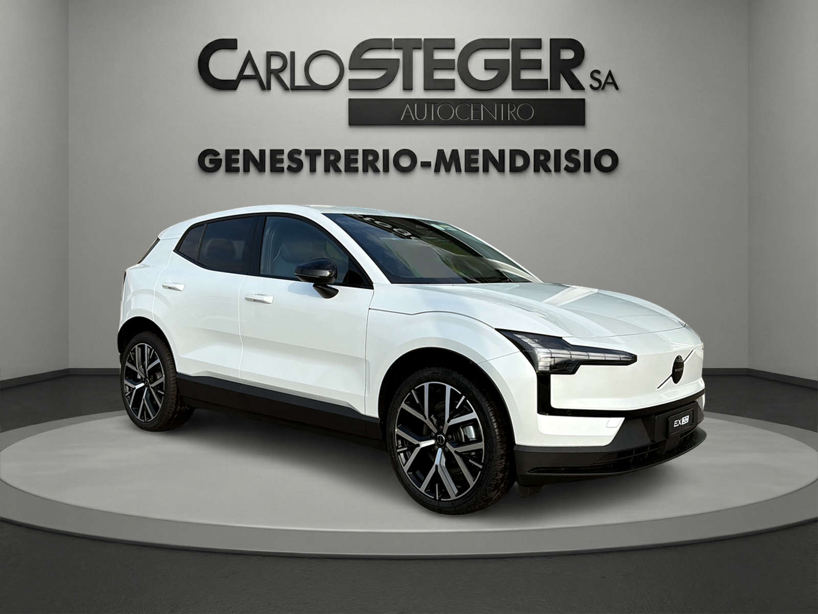 VOLVO EX30 P5 69 kWh Long Range Xcentric Black Edition43235-image-9