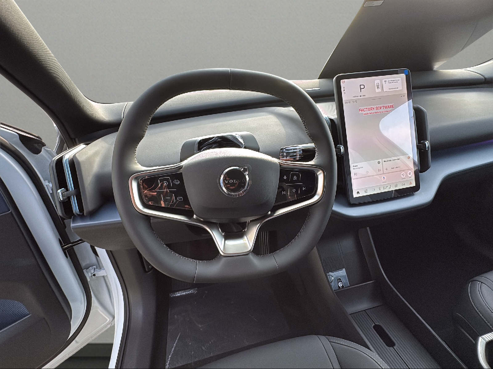 VOLVO EX30 P5 69 kWh Long Range Xcentric Black Edition43235-image-11