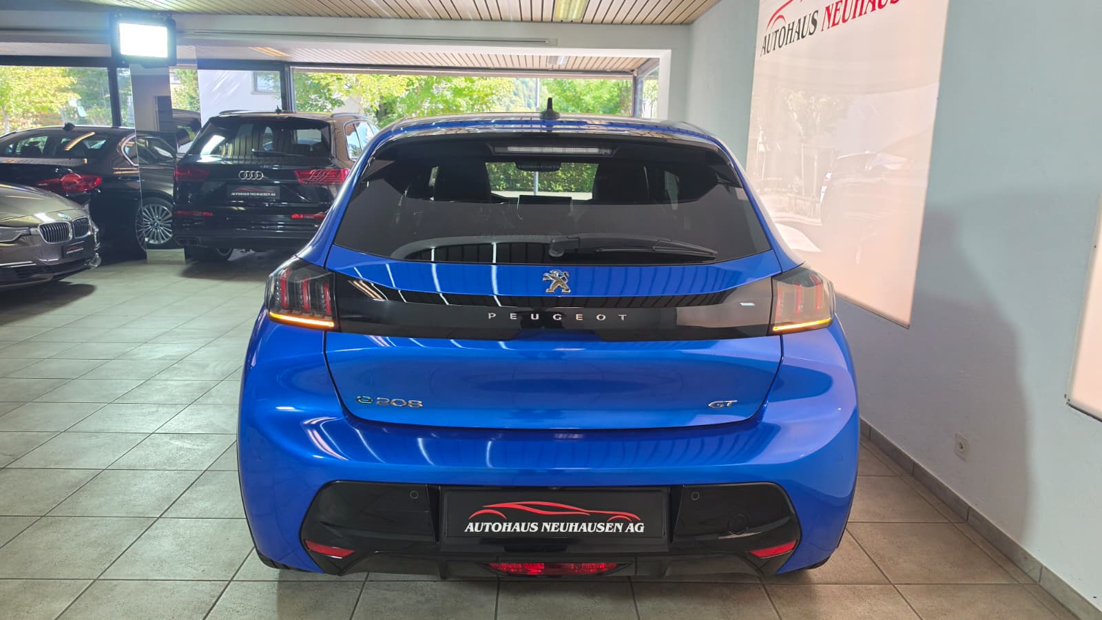 PEUGEOT 208 Elektrik GT TOP FAHRZEUG, Keyless Entry & Go*Rückfahrkamera*Parksensoren-image-13