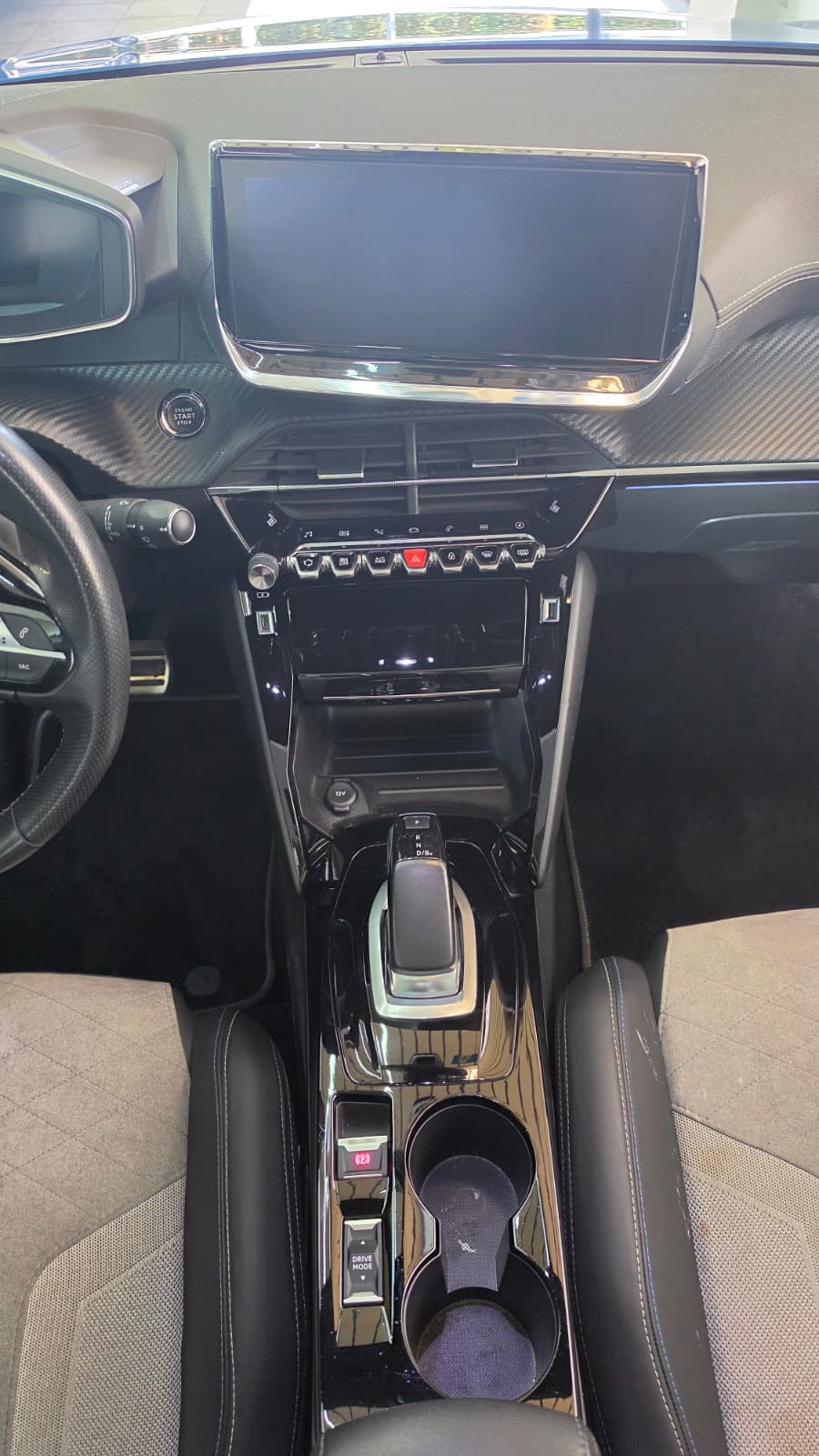 PEUGEOT 208 Elektrik GT TOP FAHRZEUG, Keyless Entry & Go*Rückfahrkamera*Parksensoren-image-7