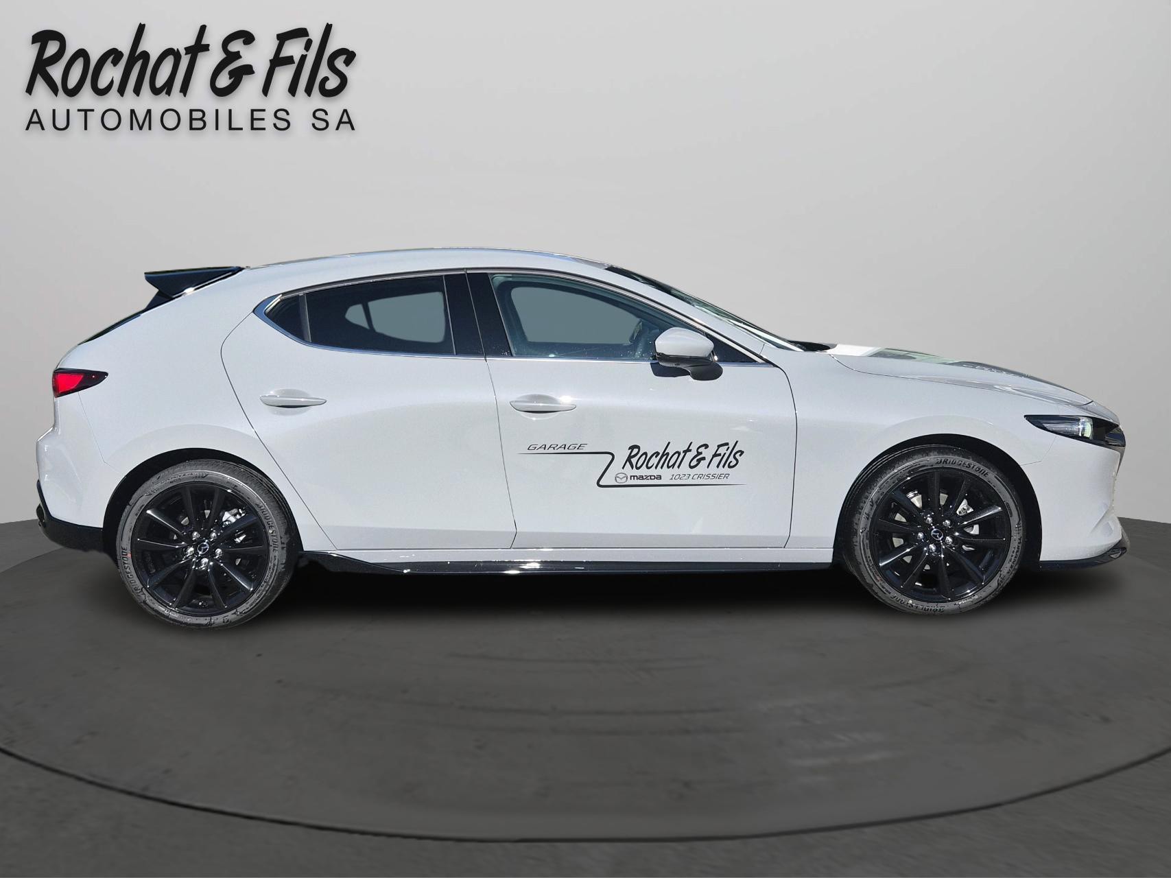 MAZDA 3 Hatchback SKYACTIV-X M Hybrid 186 Takumi Automat-image-5