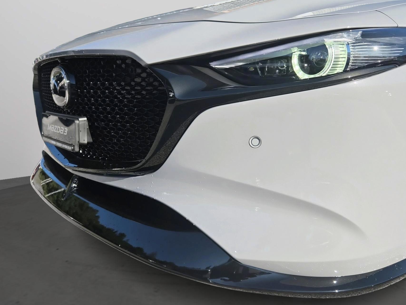 MAZDA 3 Hatchback SKYACTIV-X M Hybrid 186 Takumi Automat-image-18