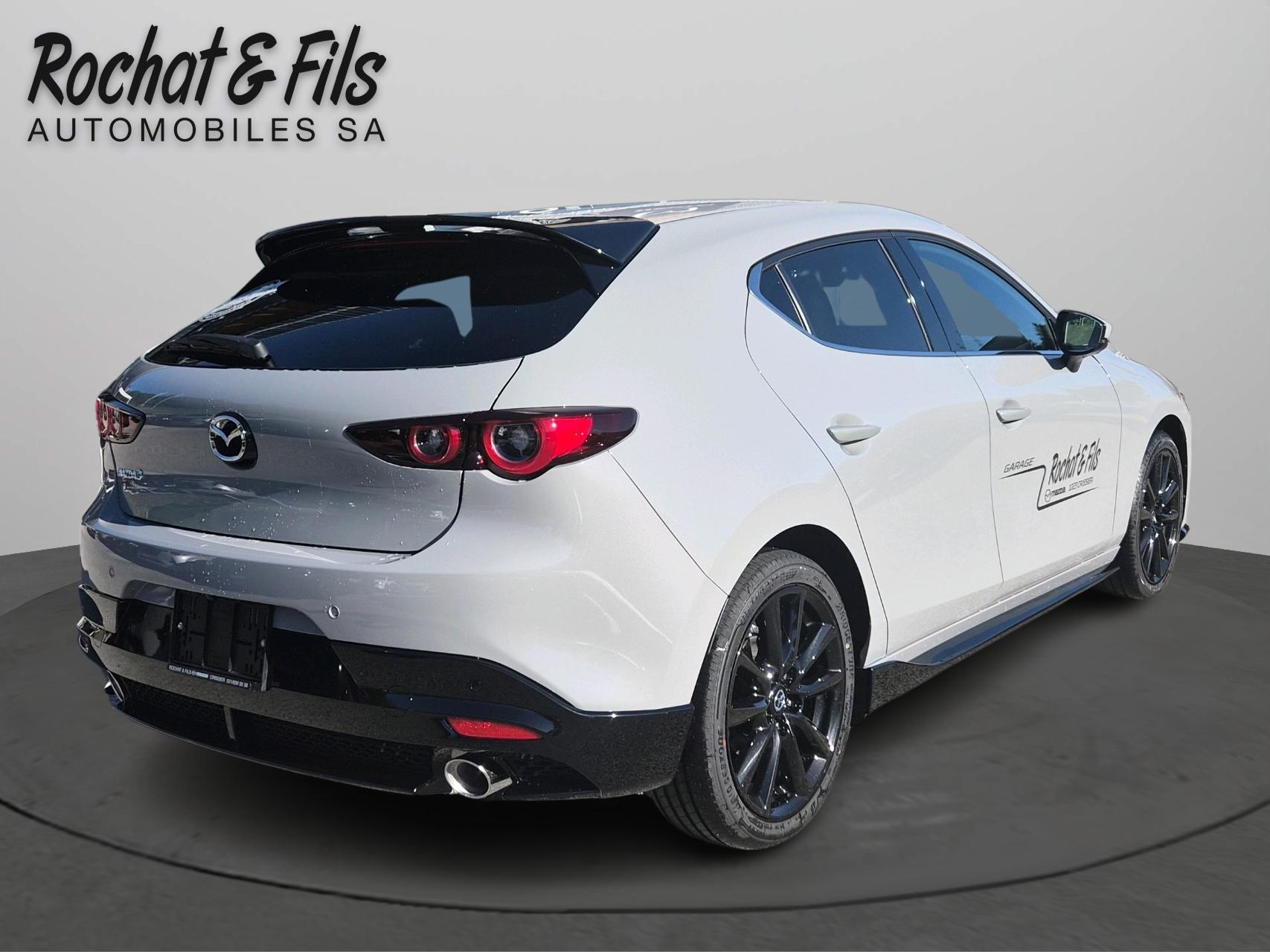 MAZDA 3 Hatchback SKYACTIV-X M Hybrid 186 Takumi Automat-image-4