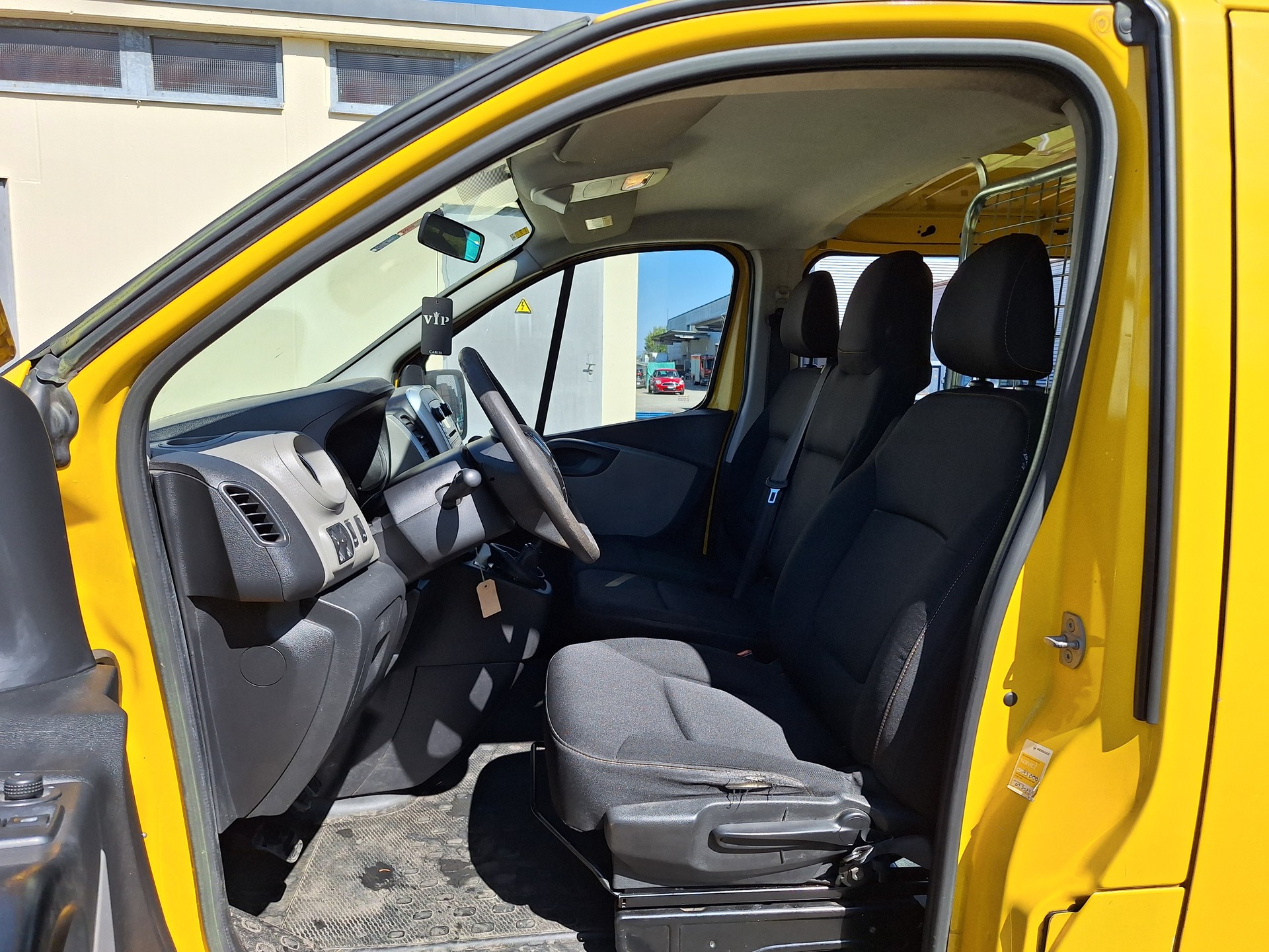 RENAULT Trafic 1.6 dCi 120 2.9t Acces L1H1-image-8