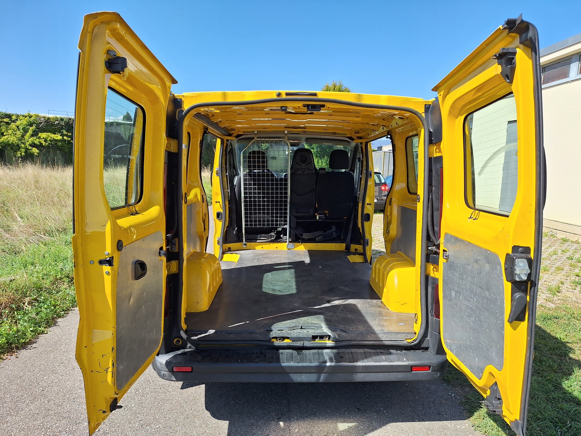 RENAULT Trafic 1.6 dCi 120 2.9t Acces L1H1-image-7