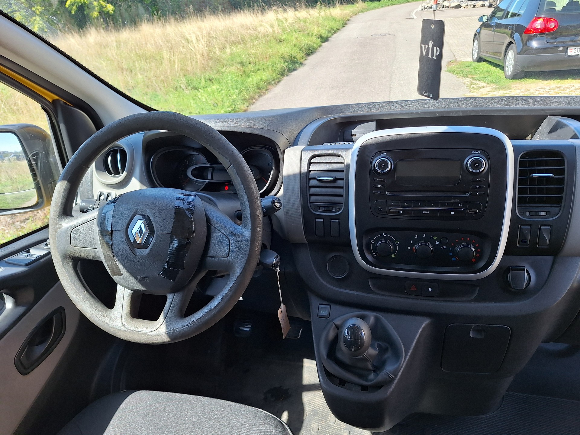 RENAULT Trafic 1.6 dCi 120 2.9t Acces L1H1-image-10