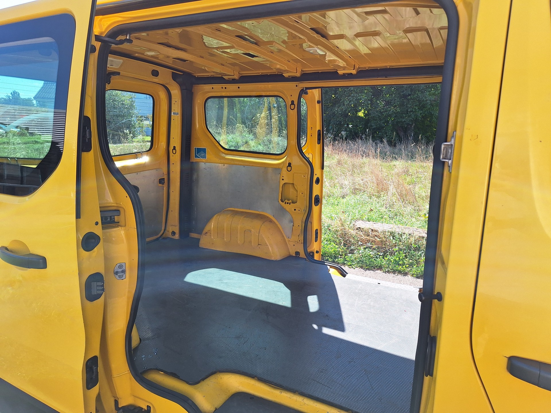 RENAULT Trafic 1.6 dCi 120 2.9t Acces L1H1-image-6