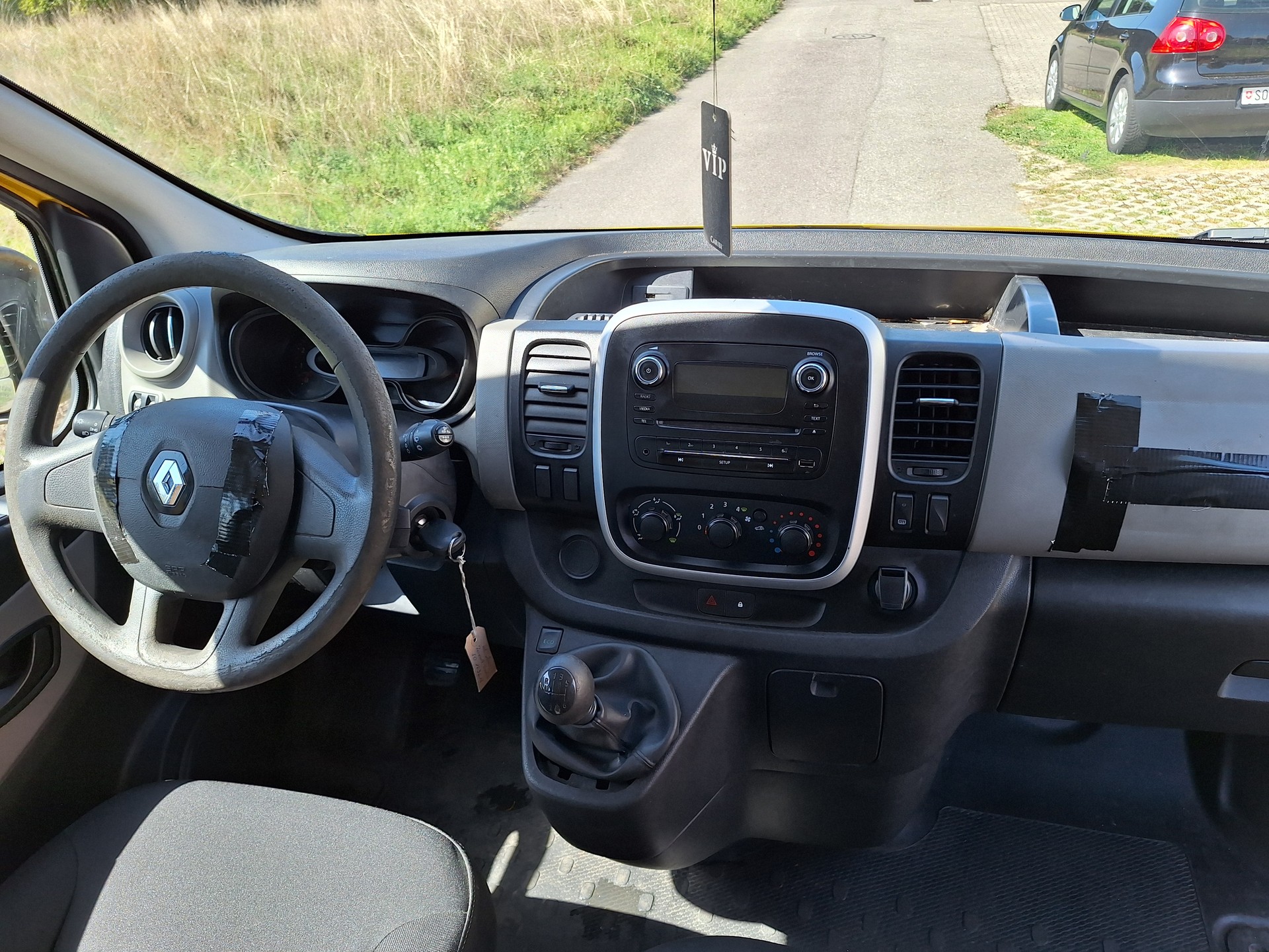 RENAULT Trafic 1.6 dCi 120 2.9t Acces L1H1-image-11