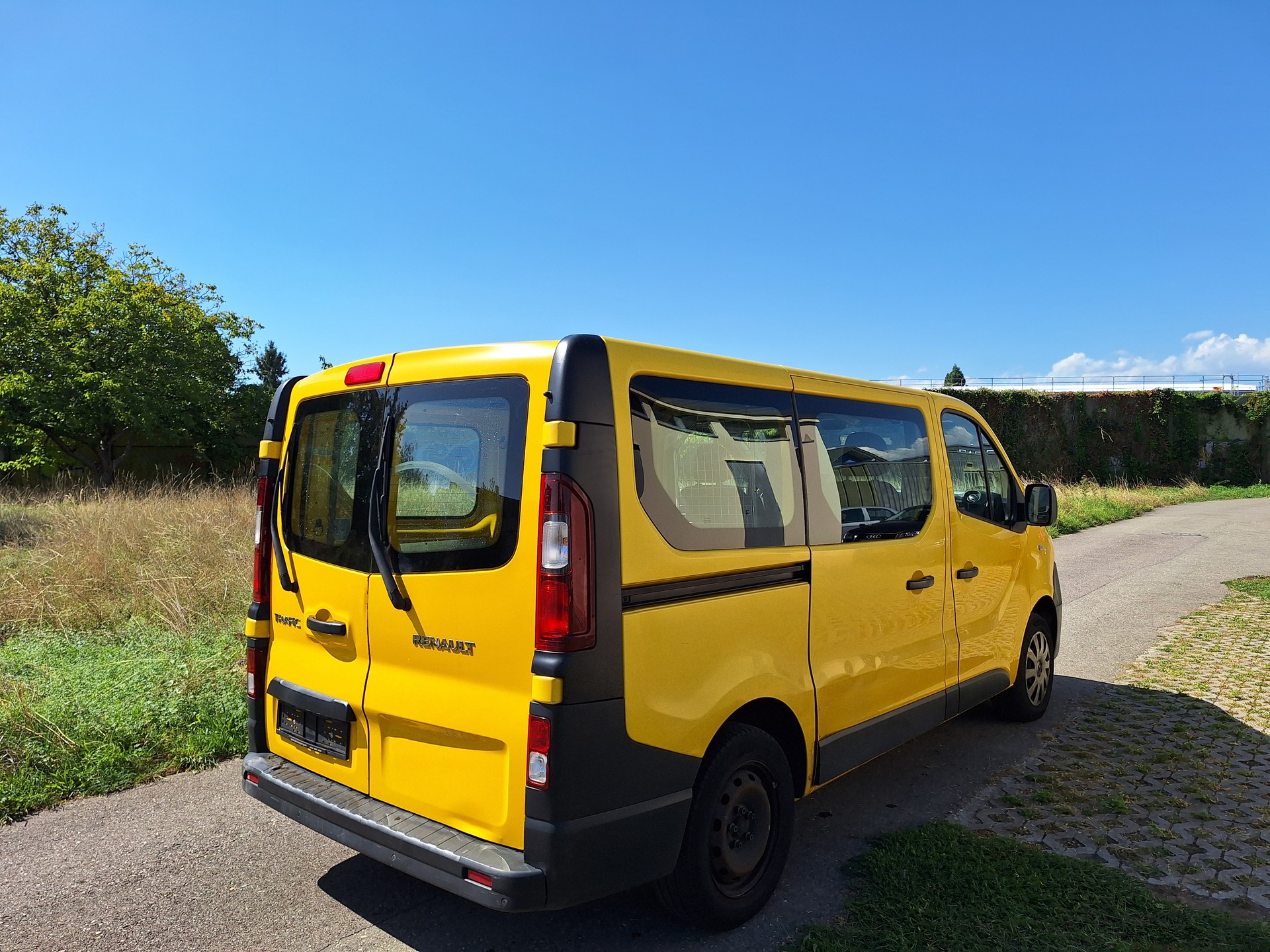 RENAULT Trafic 1.6 dCi 120 2.9t Acces L1H1-image-4