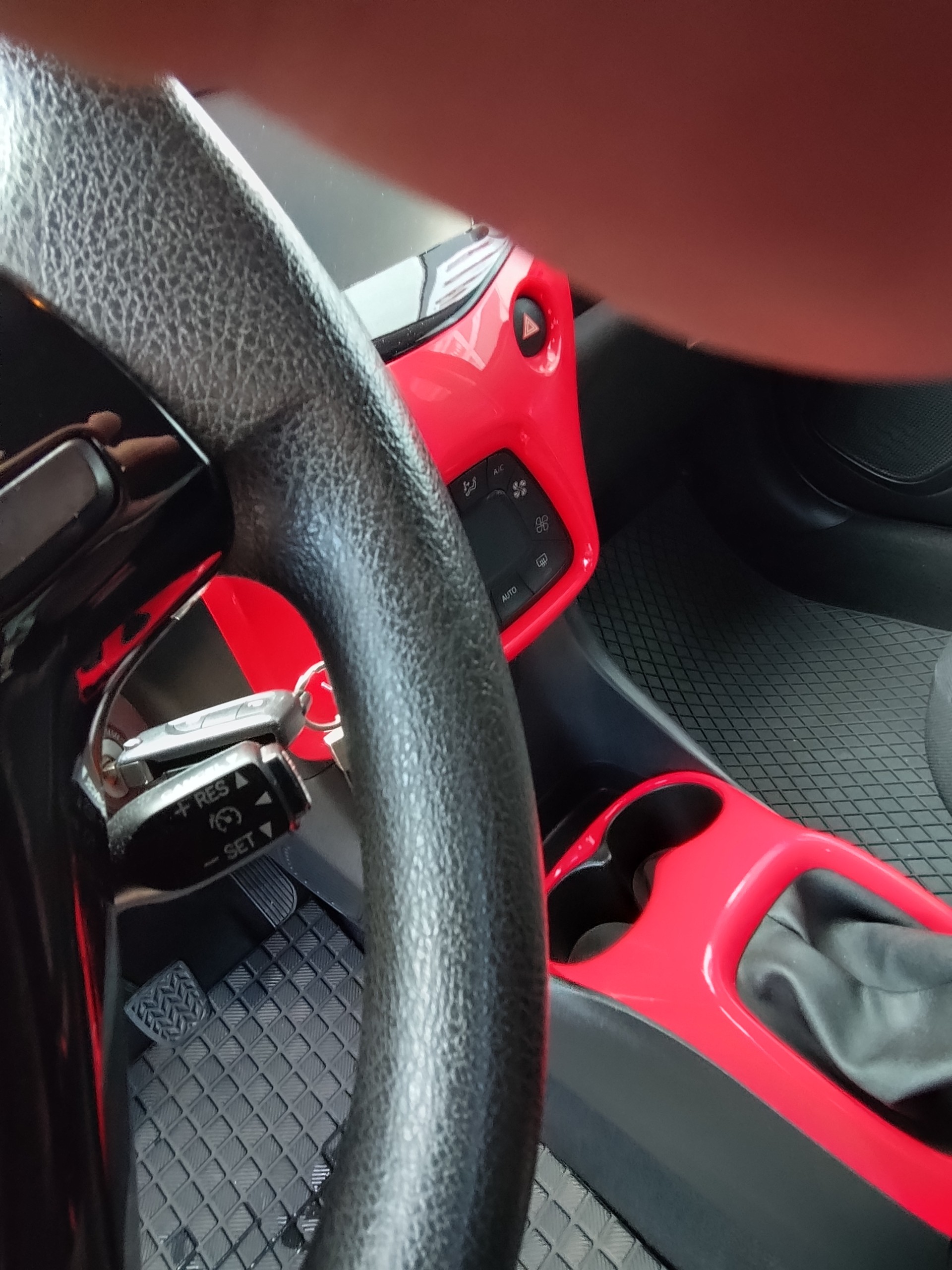 CITROEN C1 1.0 VTi Feel Edition Airscape-image-12