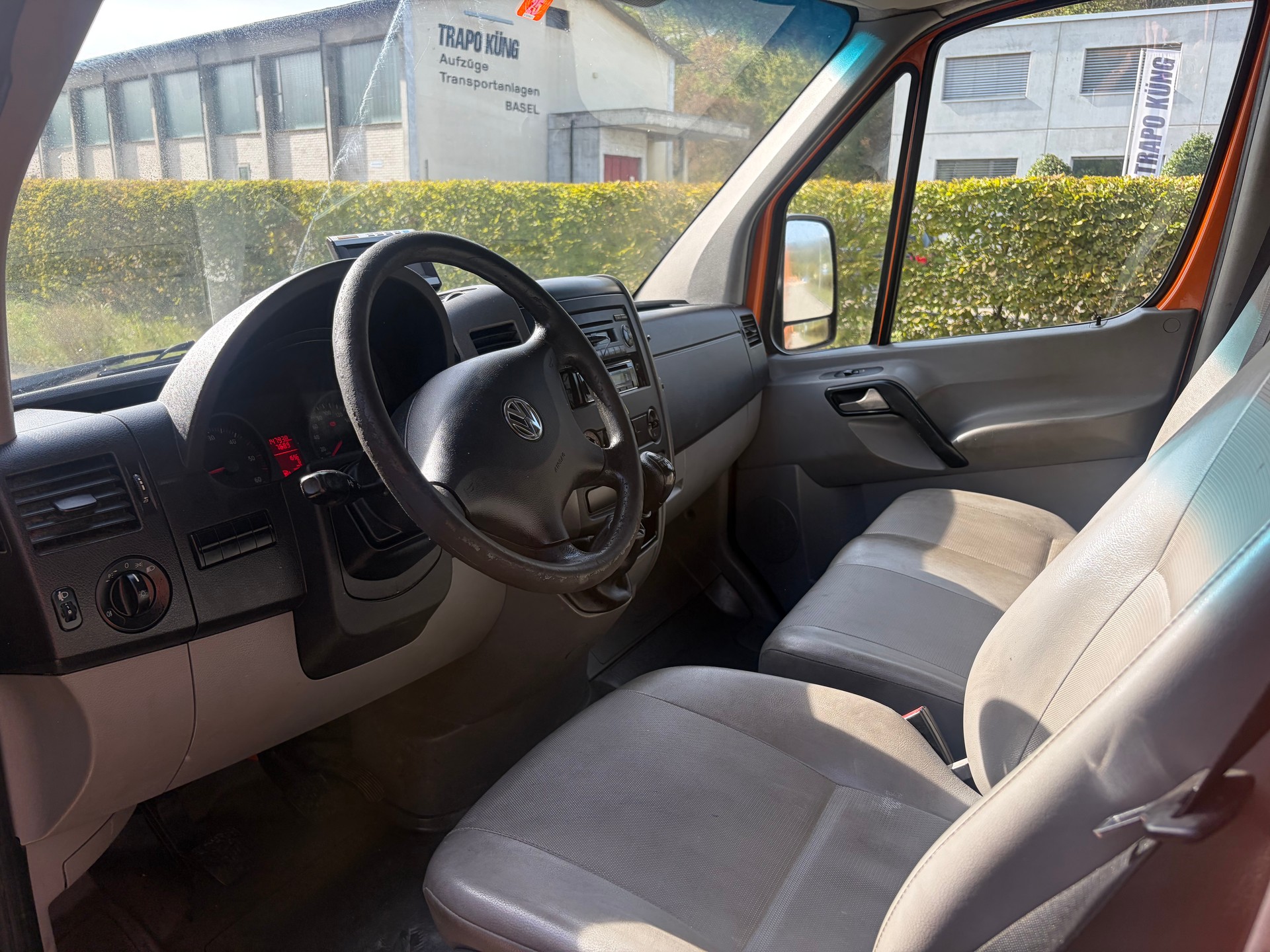 VW Crafter 35 2.5 TDI 109 PS-image-5
