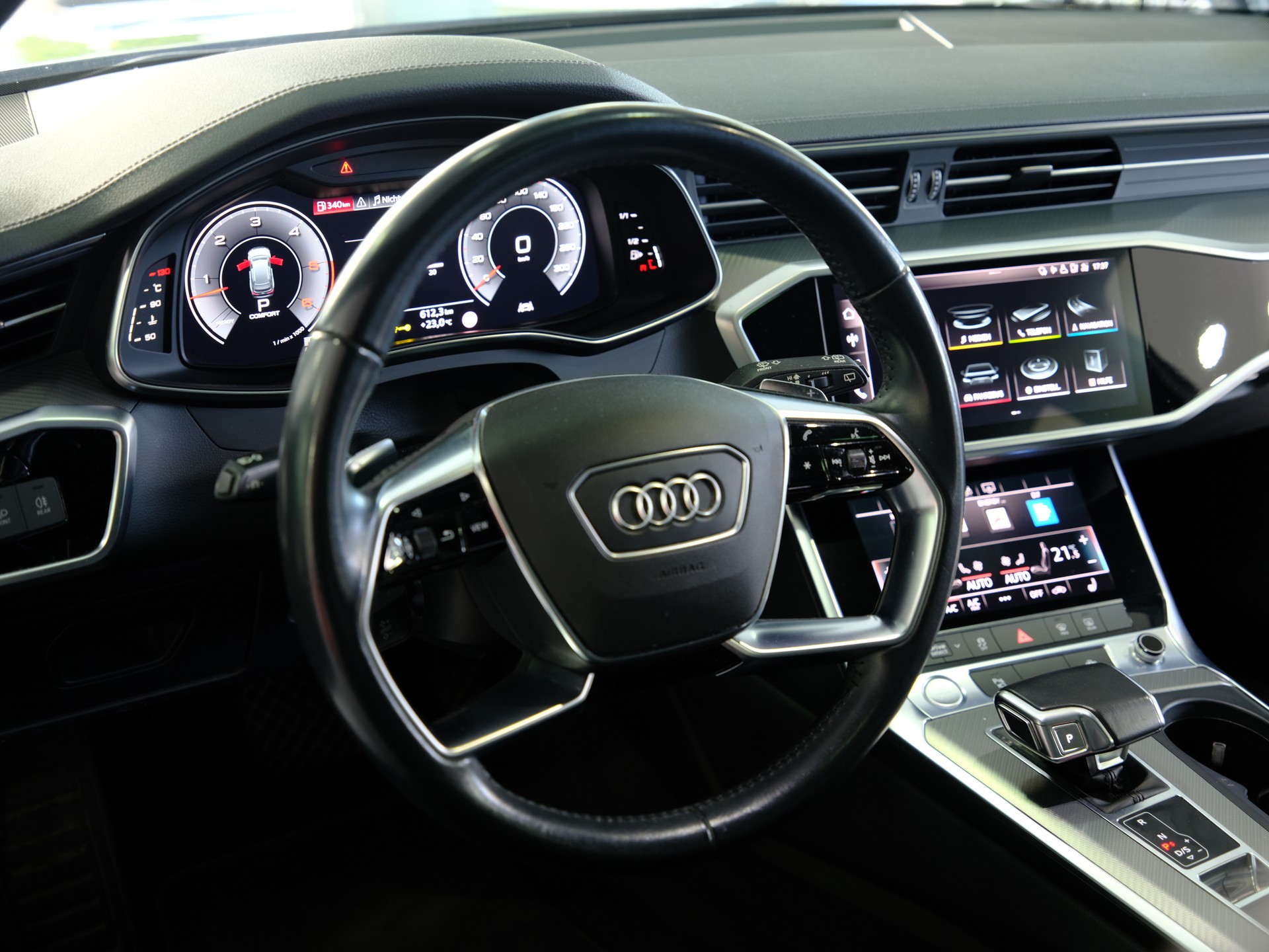 AUDI A6 Avant 45 TDI quattro tiptronic-image-7