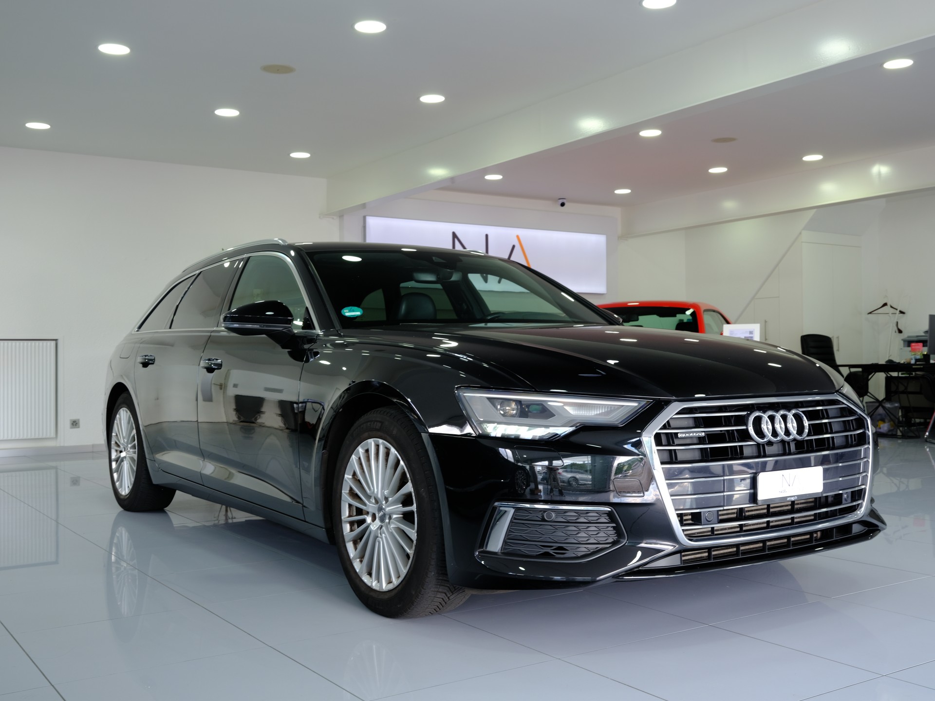 AUDI A6 Avant 45 TDI quattro tiptronic-image-1