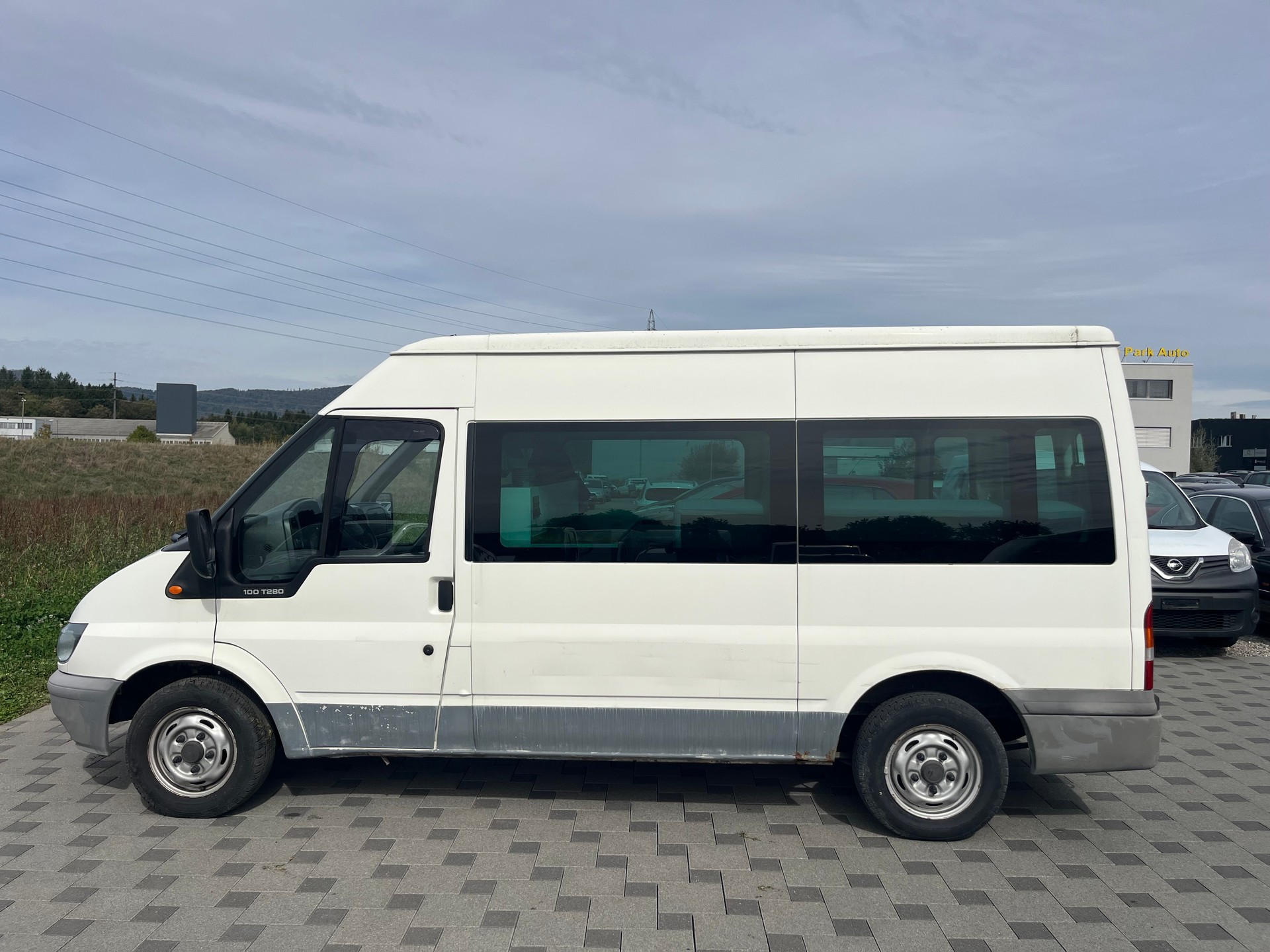 FORD Transit Wohnmobil 280 M-image-2