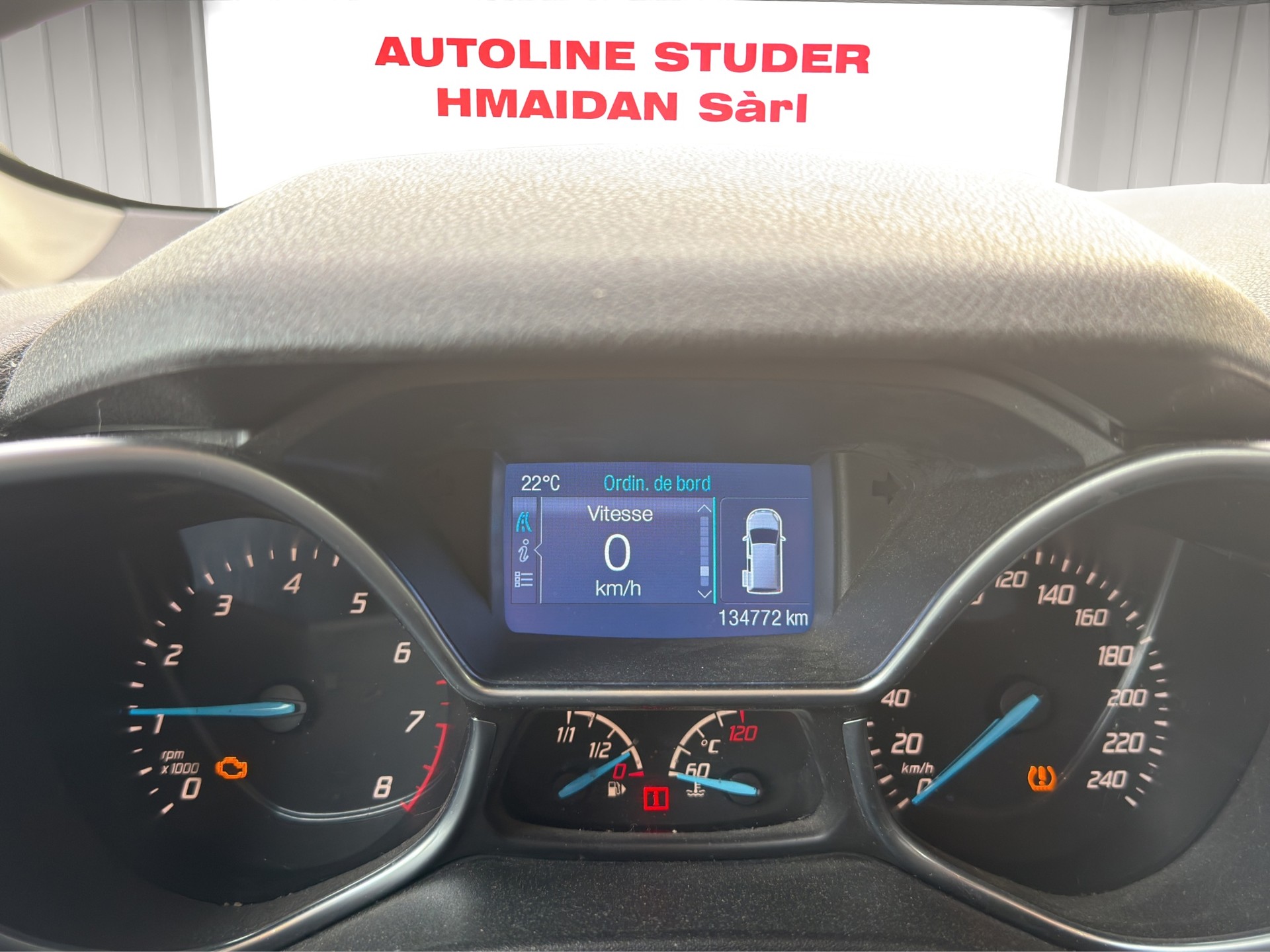 FORD Tourneo Connect 1.0 SCTi Trend-image-9