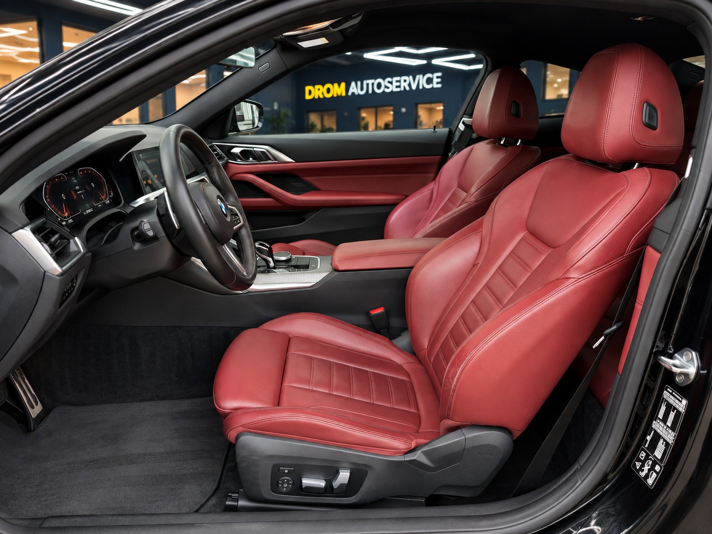 BMW M440i xDrive 48V Coupé Steptronic-image-8