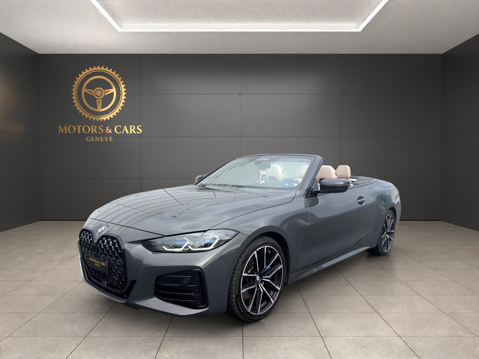 BMW M440i xDrive 48V Cabriolet Steptronic-showroom-element-1