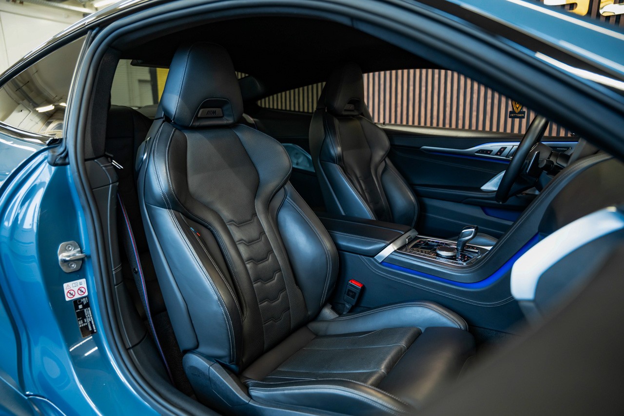 BMW M850i xDrive First Edition Steptronic-image-15
