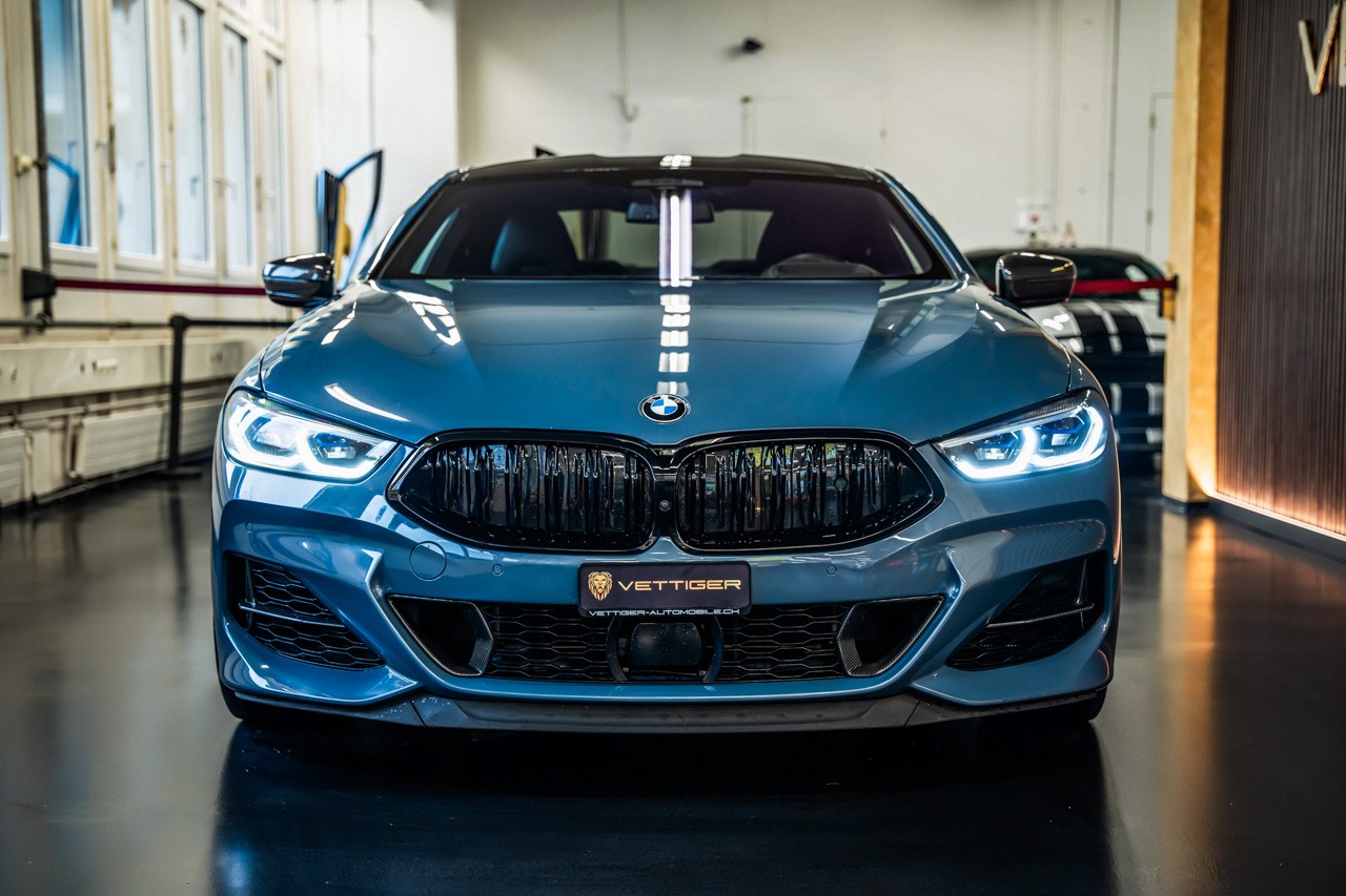 BMW M850i xDrive First Edition Steptronic-showroom-element-1