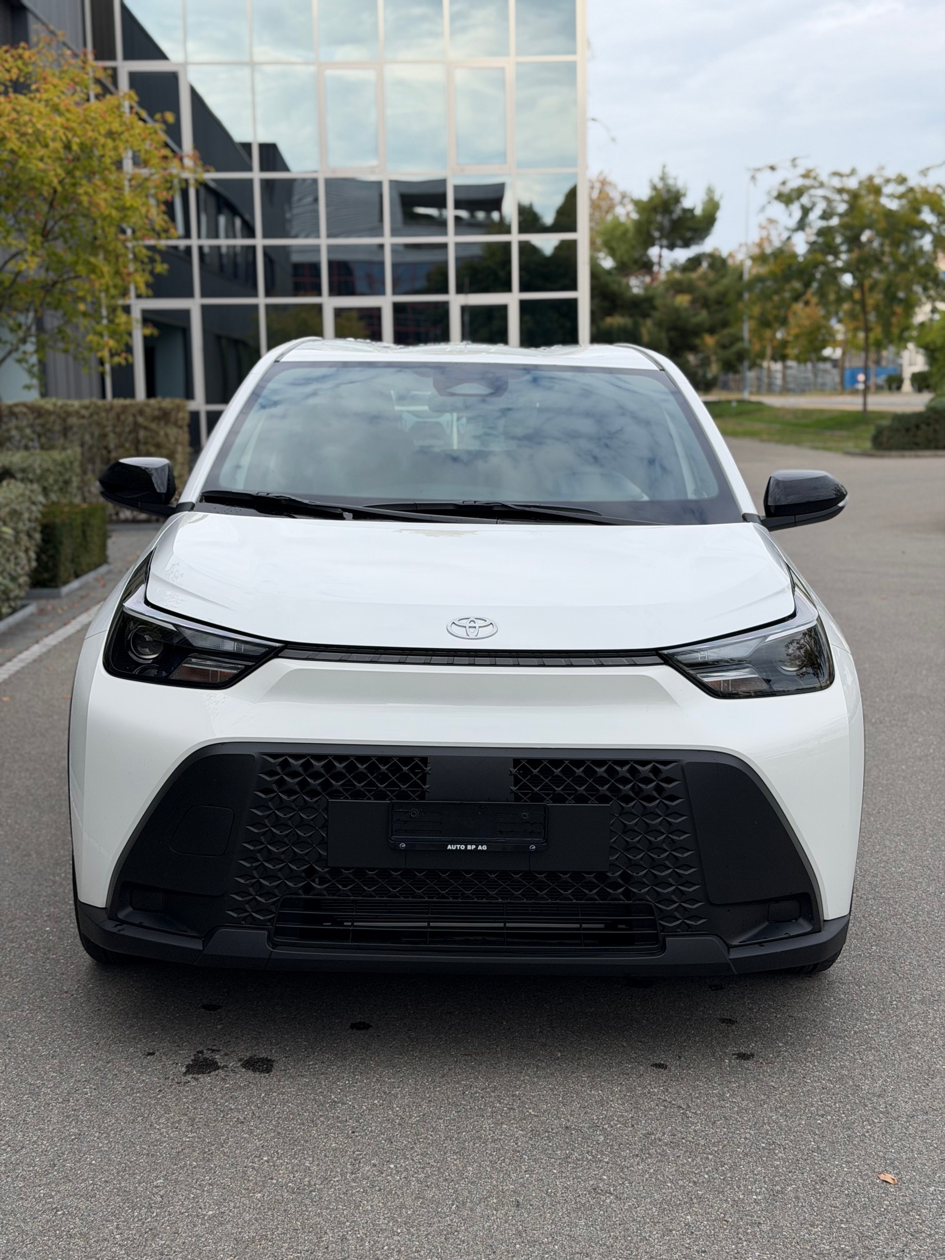 TOYOTA Aygo X 1.5 Comfort e-CVT-image-1
