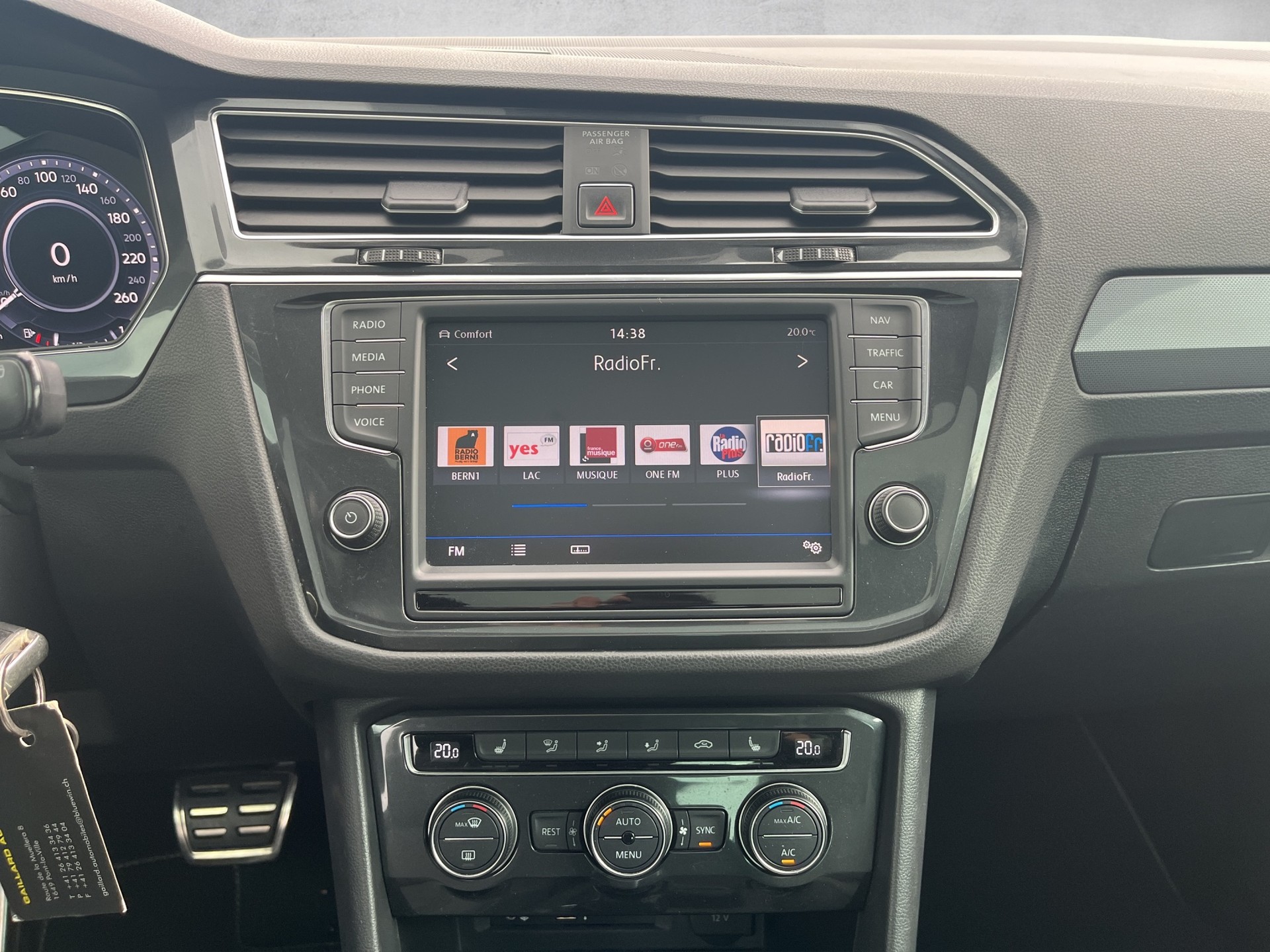 VW Tiguan 2.0 TDI SCR Highline 4Motion DSG-image-13