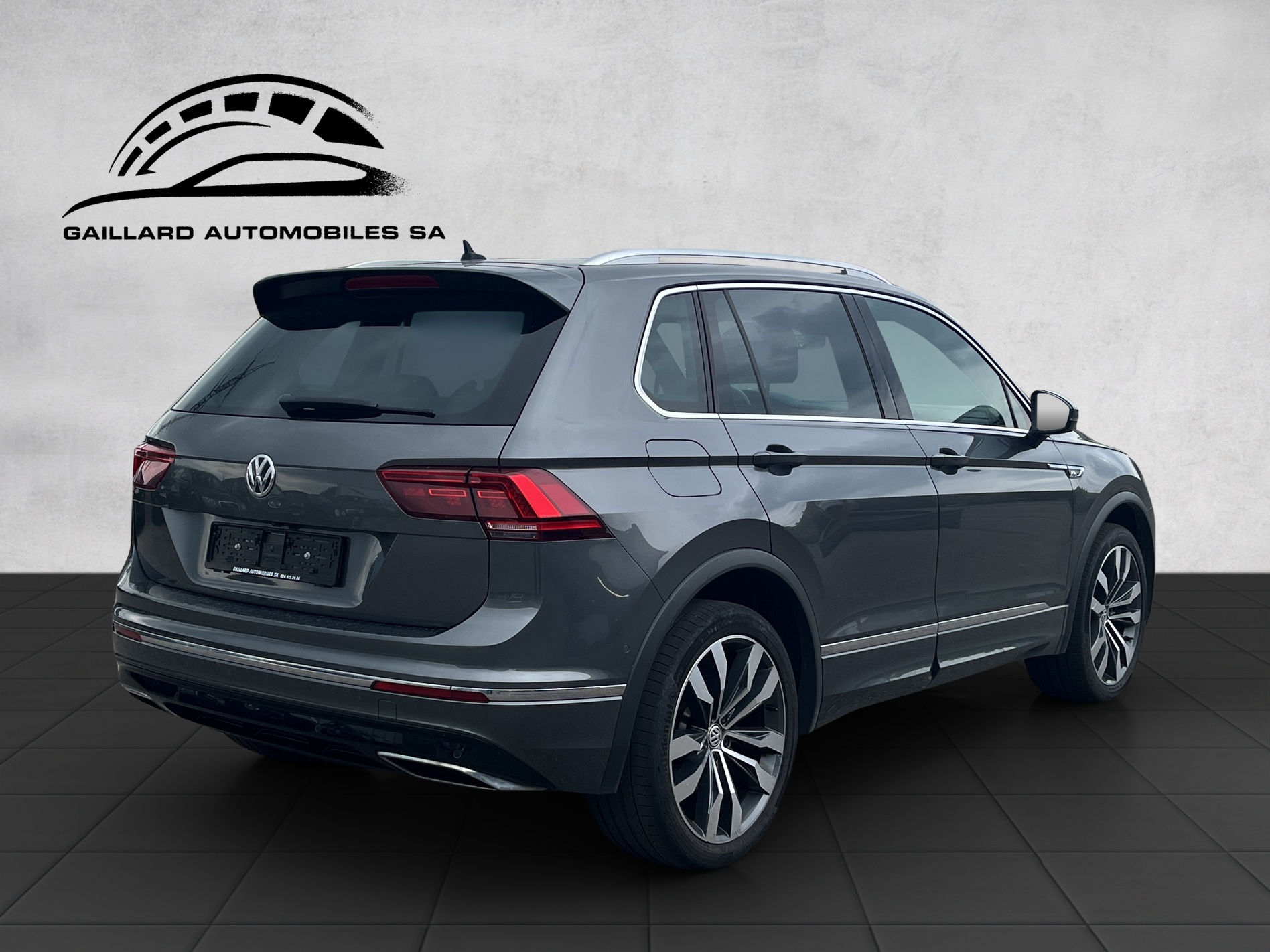 VW Tiguan 2.0 TDI SCR Highline 4Motion DSG-image-4