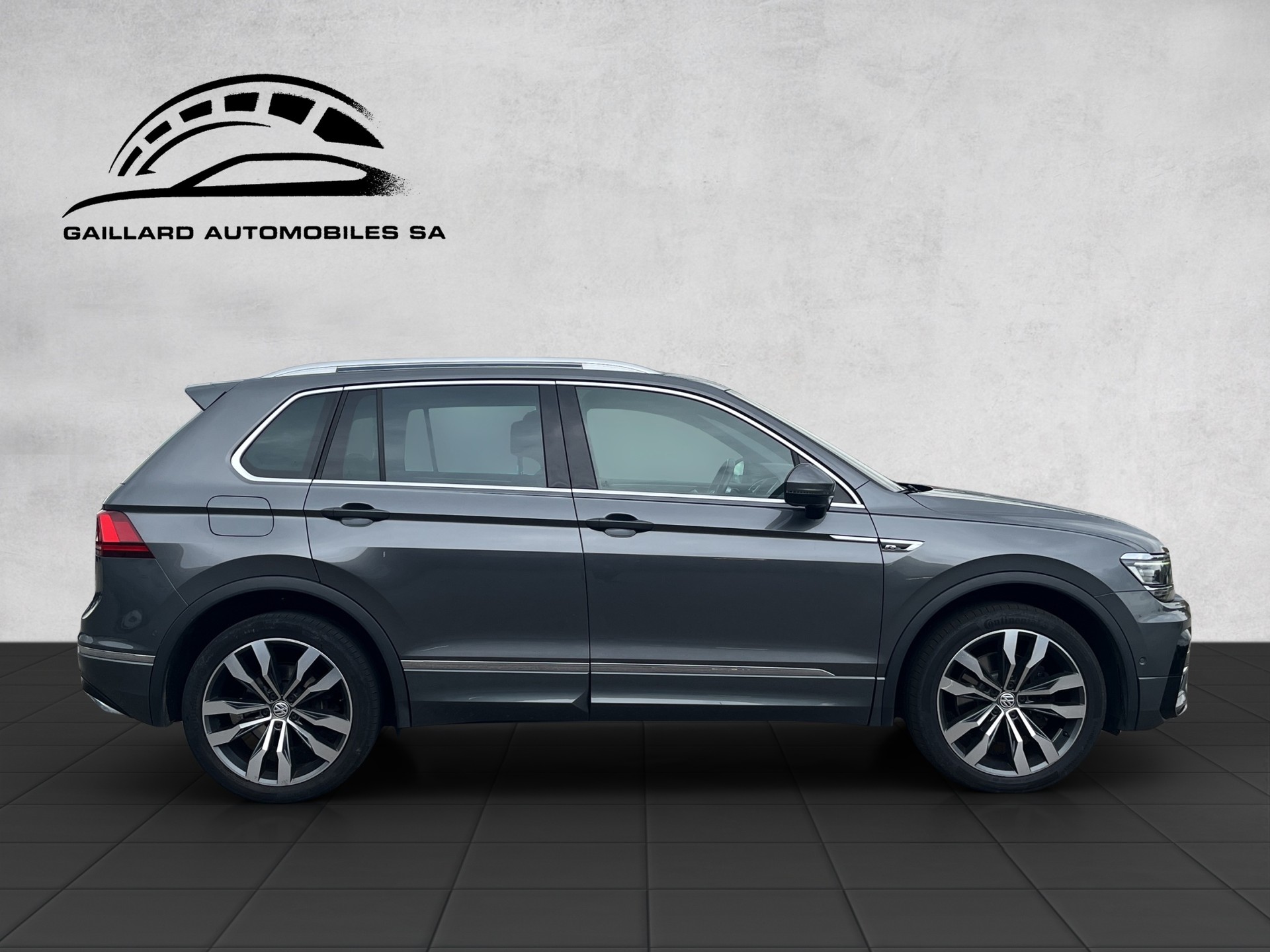 VW Tiguan 2.0 TDI SCR Highline 4Motion DSG-image-5