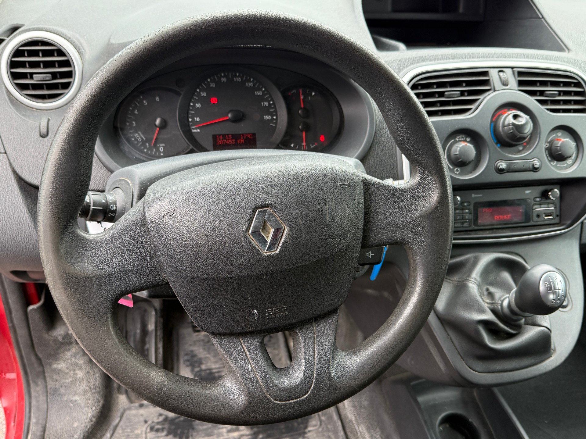 RENAULT Kangoo Medium TCe 115 ENERGY Business - Nouvelle Expertise du Jour : 23.10.2026 - Grand Service Fait à 203‘931 km le 23.07.2026-image-19