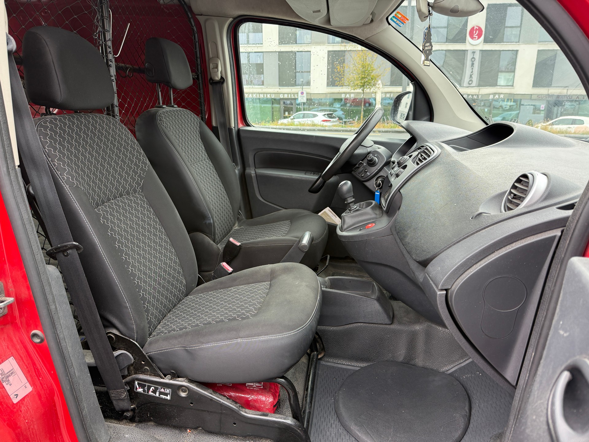 RENAULT Kangoo Medium TCe 115 ENERGY Business - Nouvelle Expertise du Jour : 23.10.2026 - Grand Service Fait à 203‘931 km le 23.07.2026-image-14