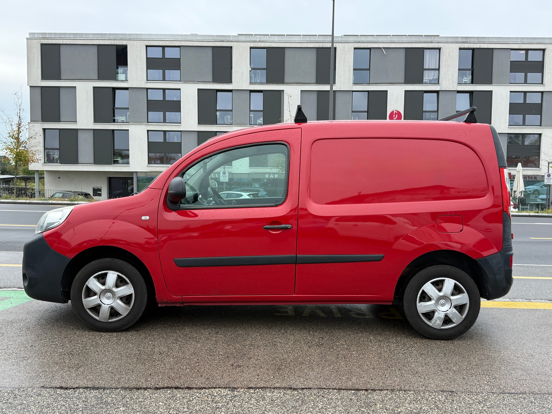 RENAULT Kangoo Medium TCe 115 ENERGY Business - Nouvelle Expertise du Jour : 23.10.2026 - Grand Service Fait à 203‘931 km le 23.07.2026-image-6