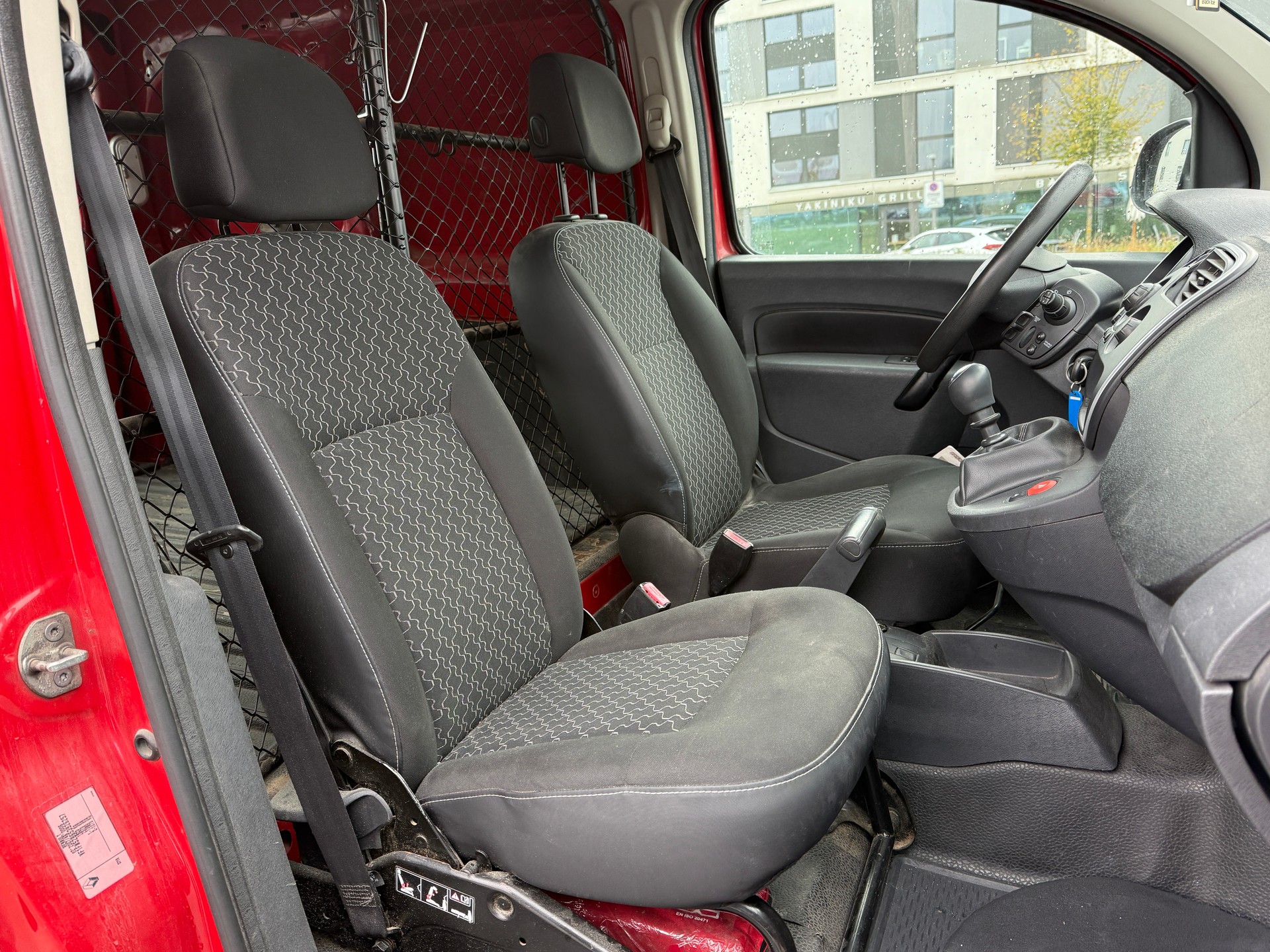 RENAULT Kangoo Medium TCe 115 ENERGY Business - Nouvelle Expertise du Jour : 23.10.2026 - Grand Service Fait à 203‘931 km le 23.07.2026-image-15