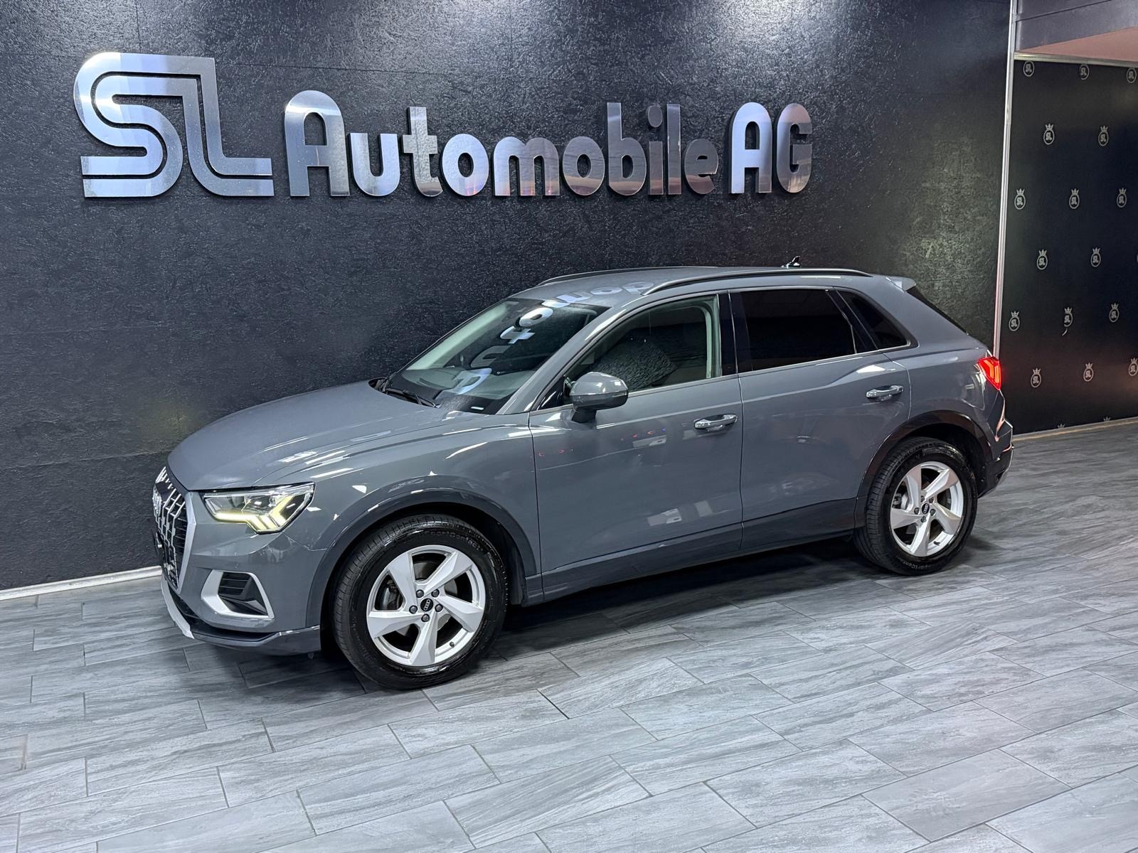 AUDI Q3 35 TDI advanced quattro S-tronic / CH Auto 1 Hand / Gepflegt-image-3